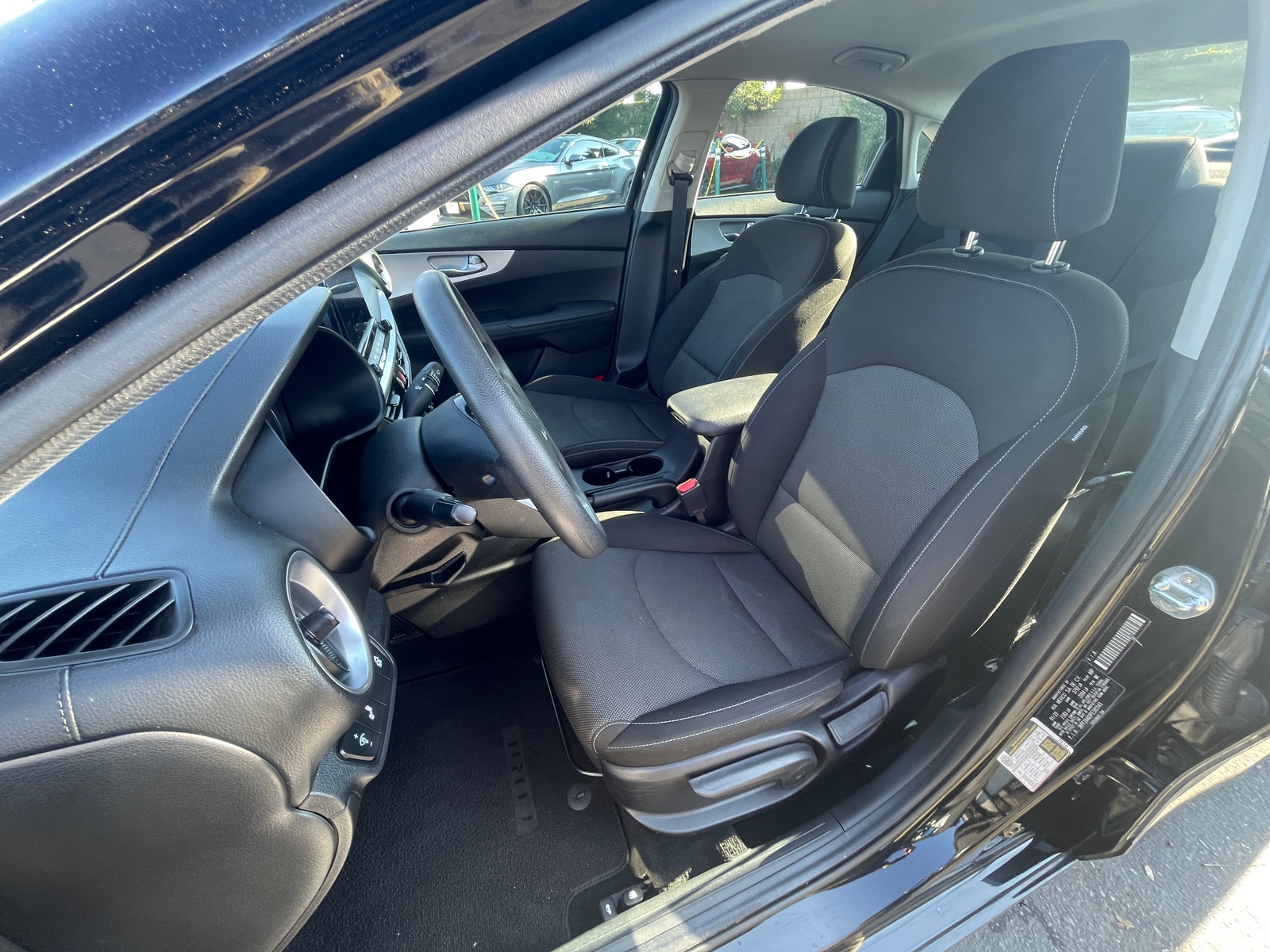 Thumbnail: 2023 Kia Forte - 2