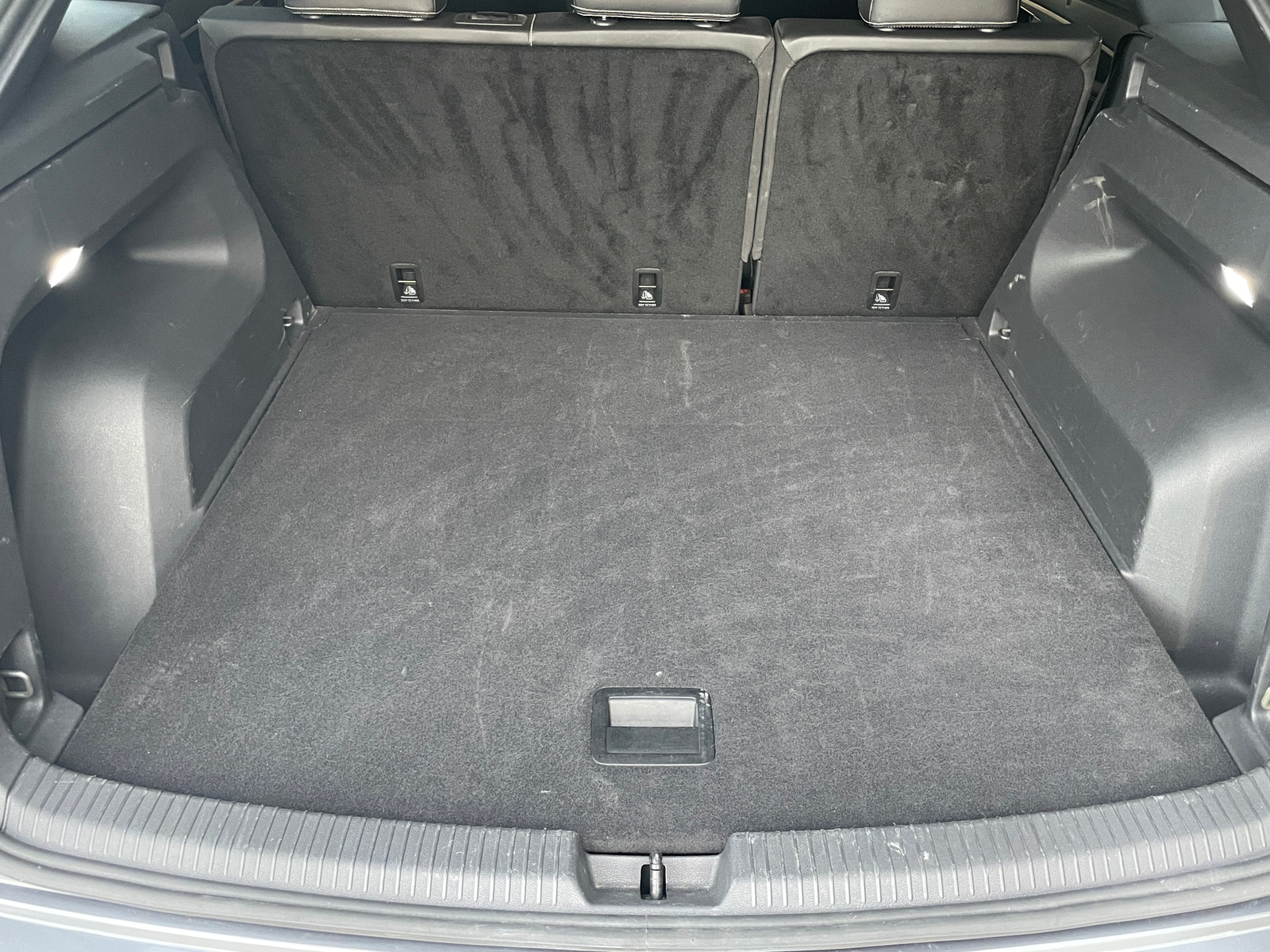 Thumbnail: 2025 Volkswagen Atlas - 5