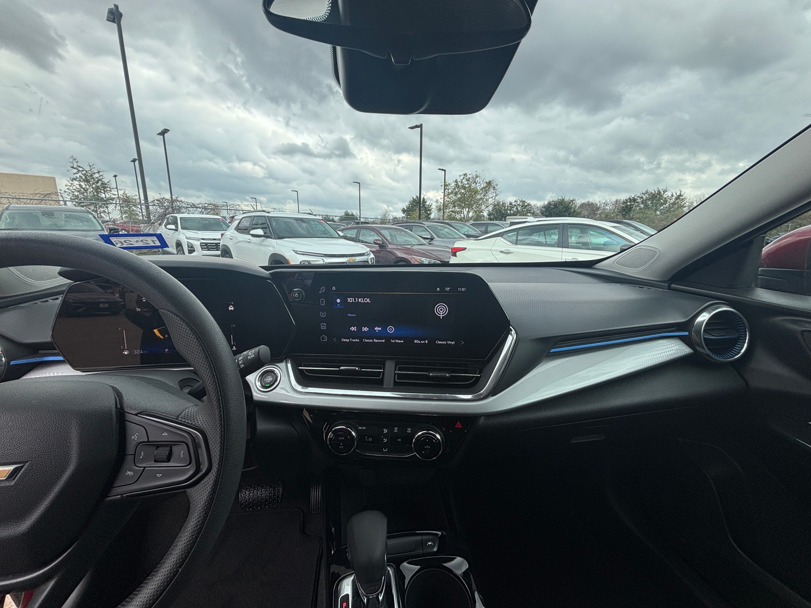 Thumbnail: 2025 Chevrolet Trax - 3