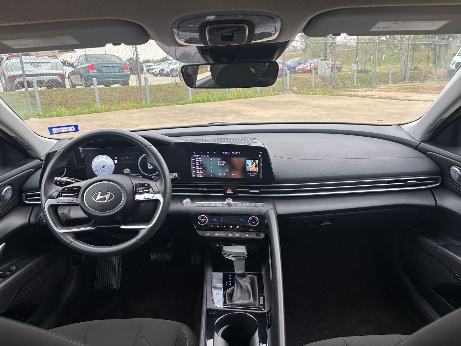 Thumbnail: 2025 Hyundai Elantra - 3