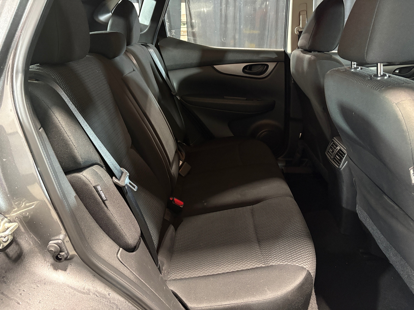 Thumbnail: 2020 Nissan Rogue Sport - 6