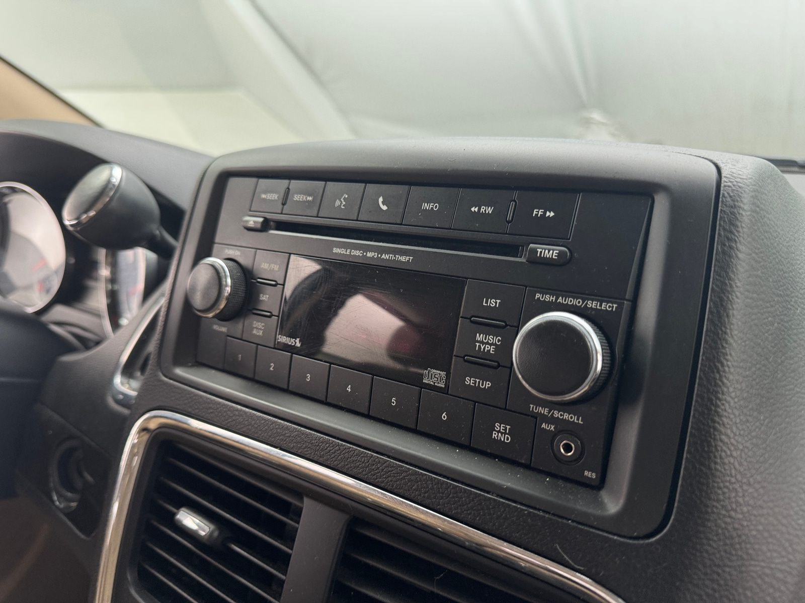 Thumbnail: 2014 Dodge Grand Caravan - 4