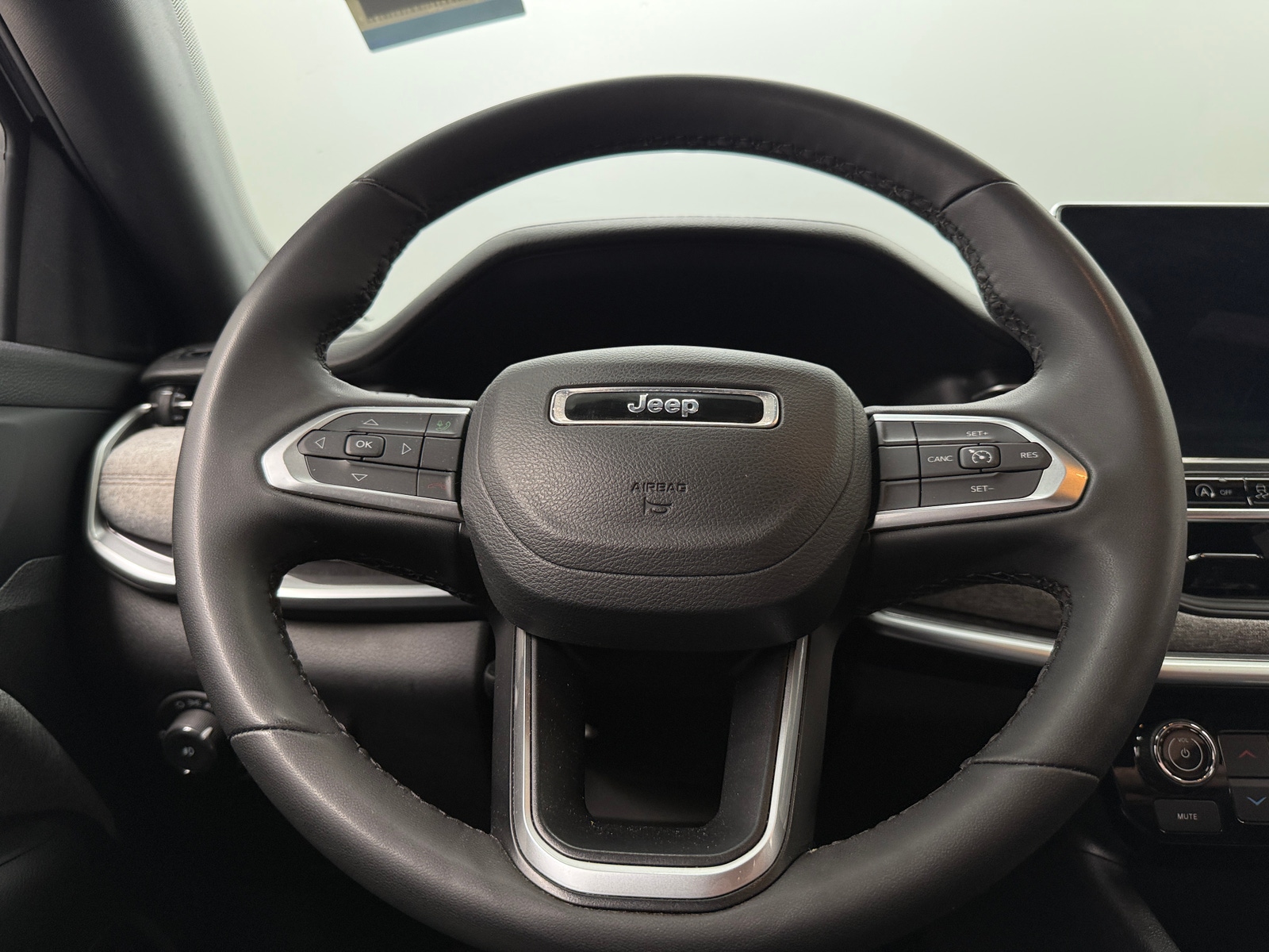 Thumbnail: 2024 Jeep Compass - 4