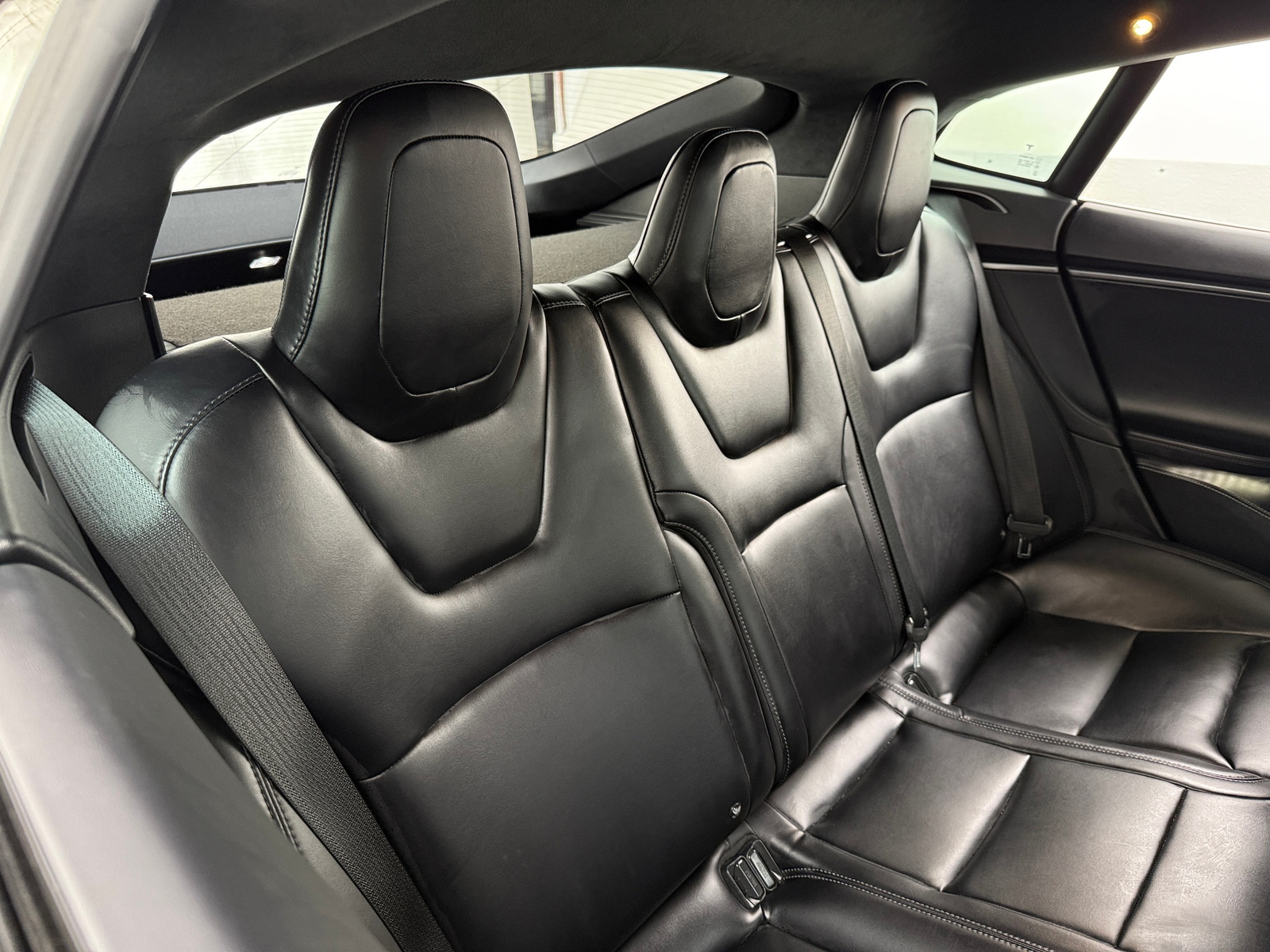 Thumbnail: 2020 Tesla Model S - 5