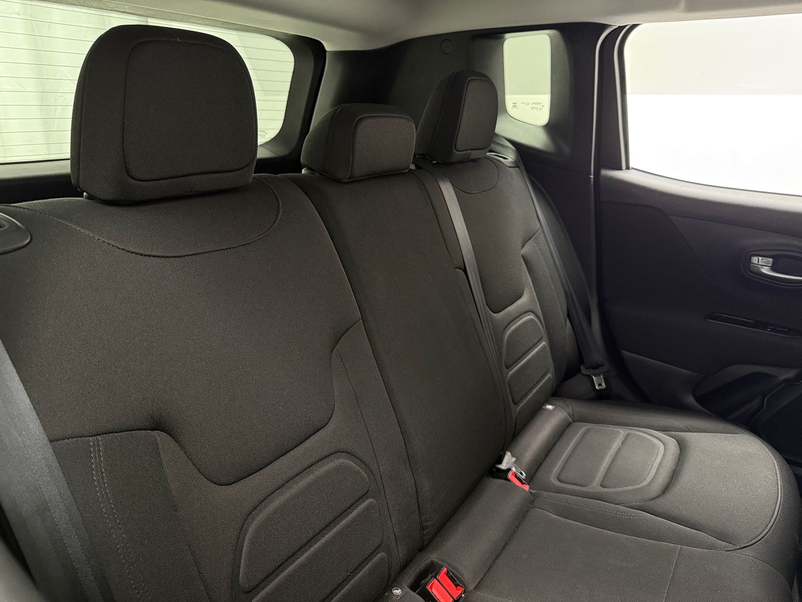 Thumbnail: 2021 Jeep Renegade - 6