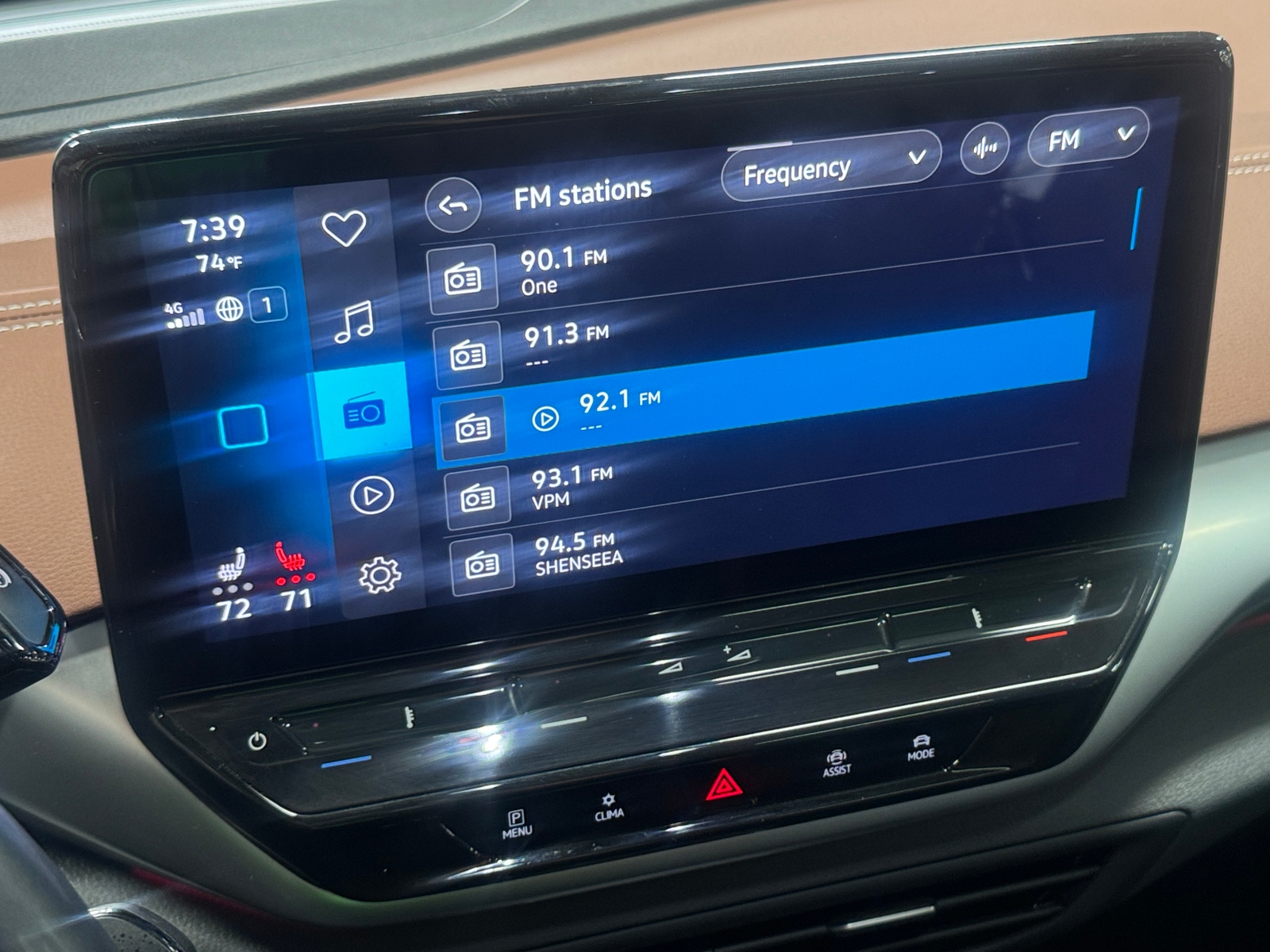 Thumbnail: 2022 Volkswagen ID.4 - 3