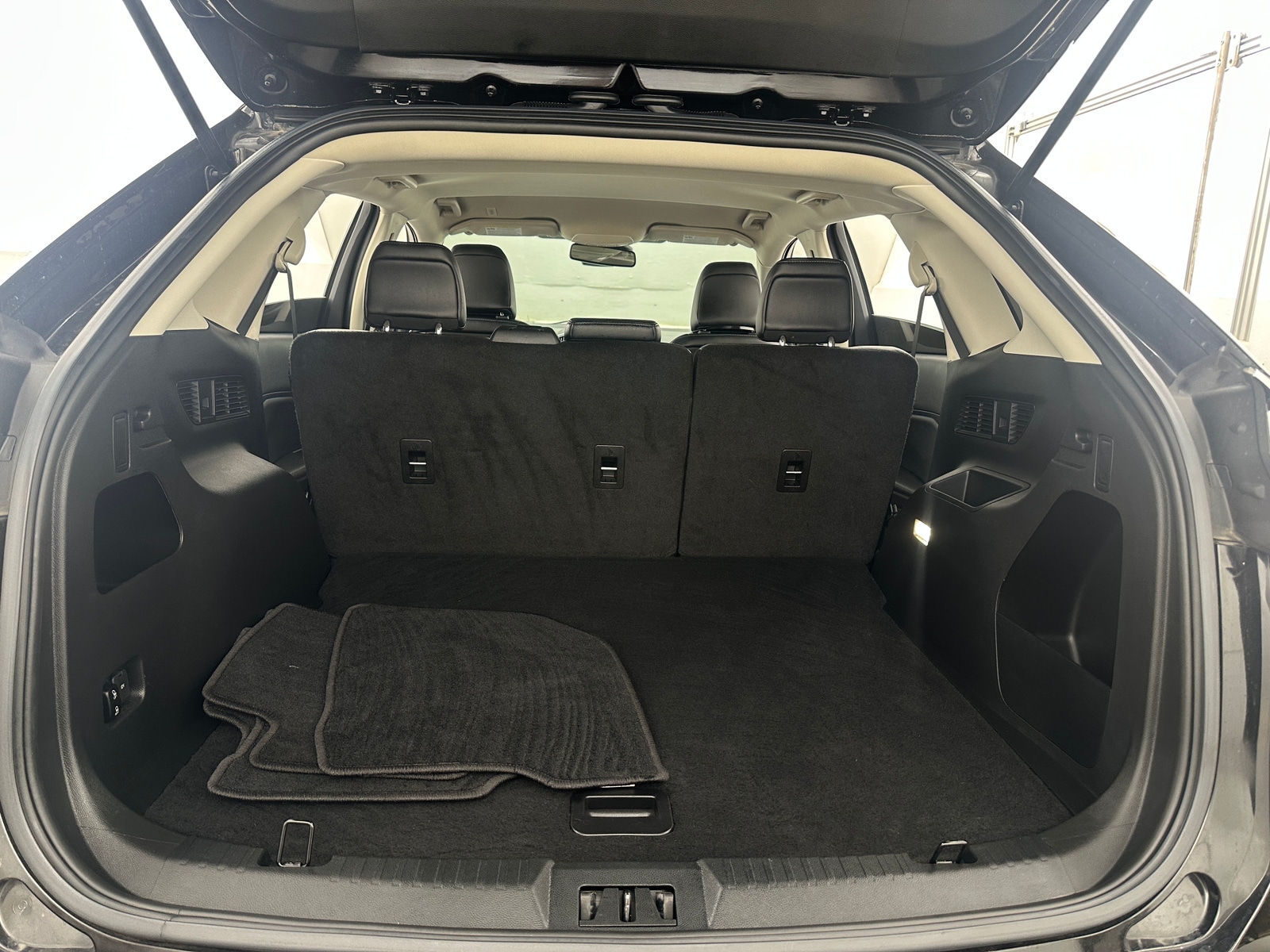 Thumbnail: 2024 Ford Edge - 6