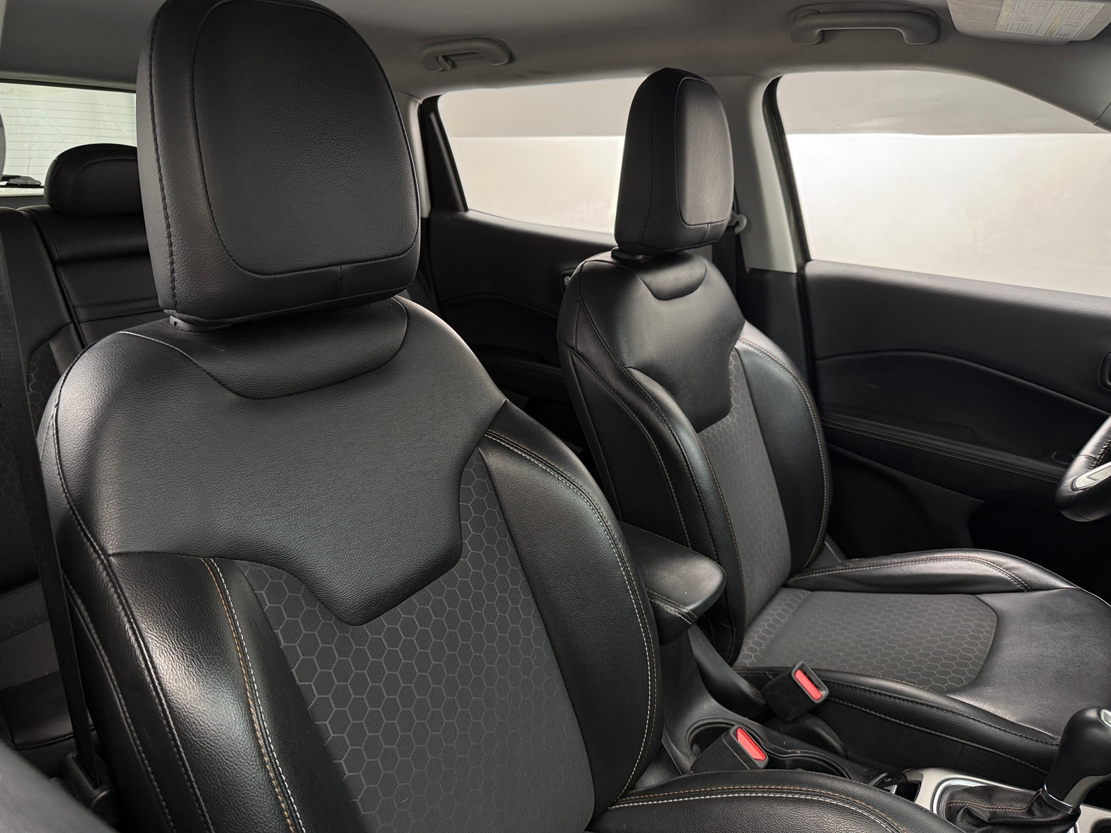 Thumbnail: 2019 Jeep Compass - 2