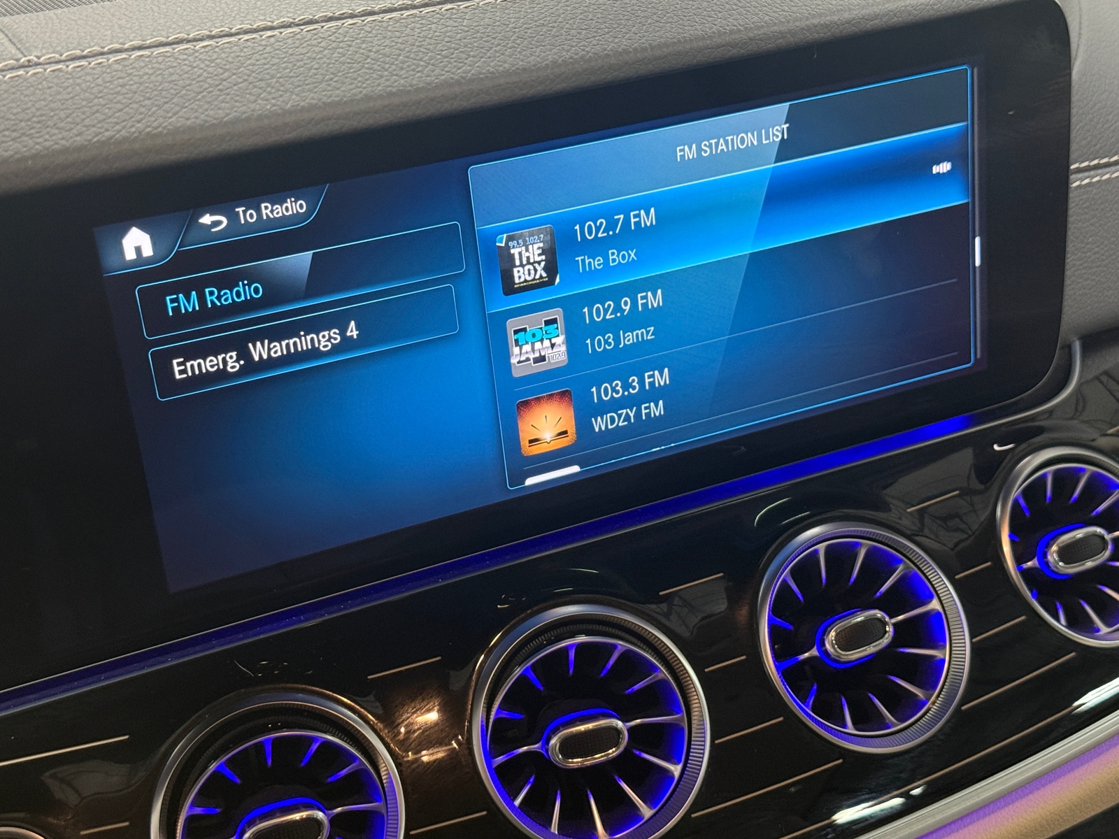 Thumbnail: 2021 Mercedes-Benz E-Class - 3