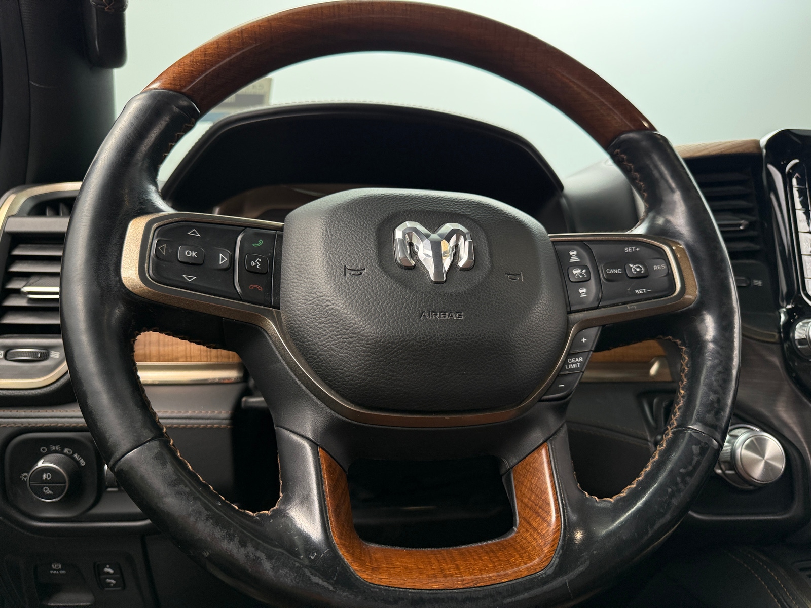 Thumbnail: 2019 RAM 1500 - 4