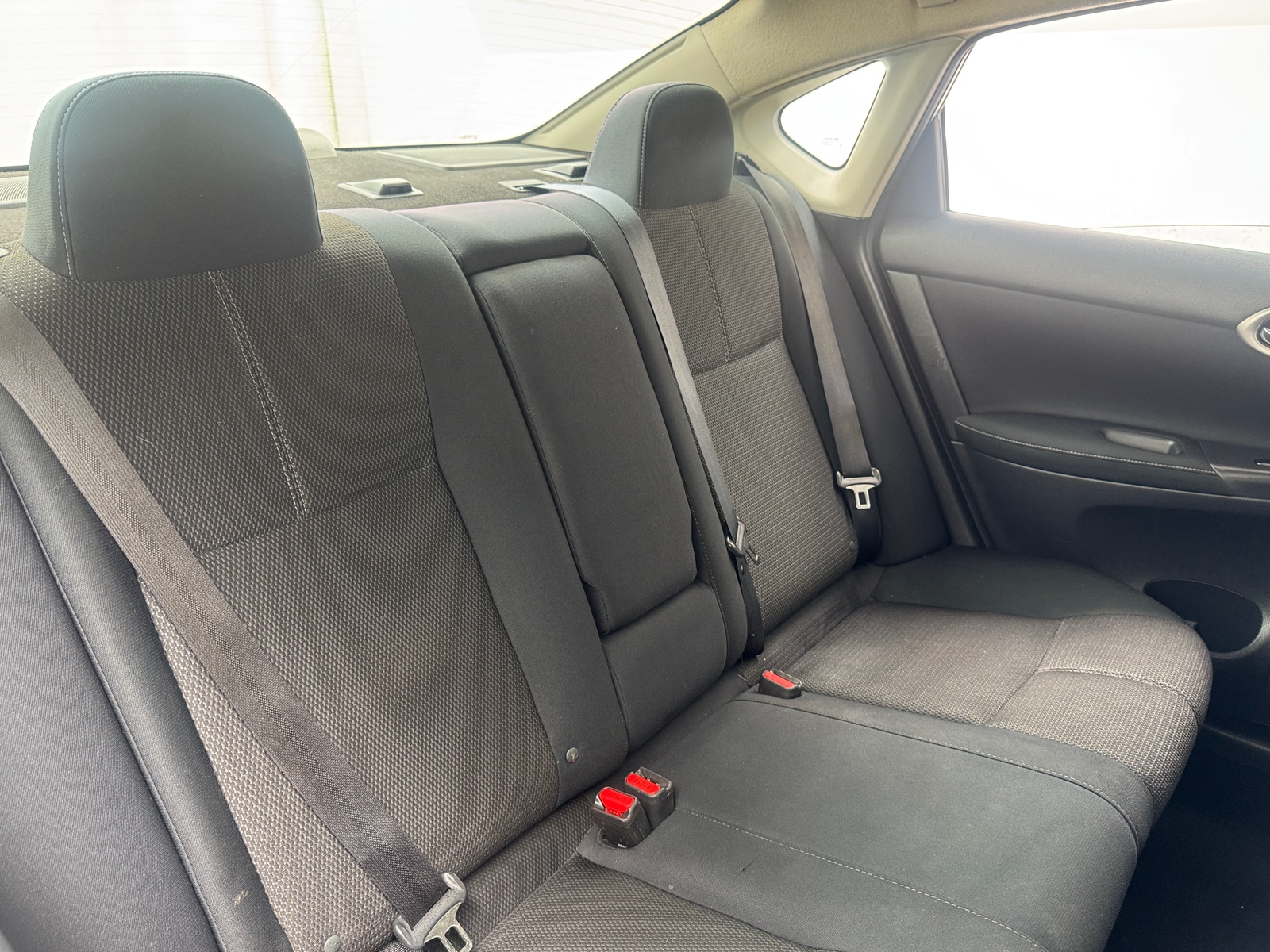 Thumbnail: 2015 Nissan Sentra - 6