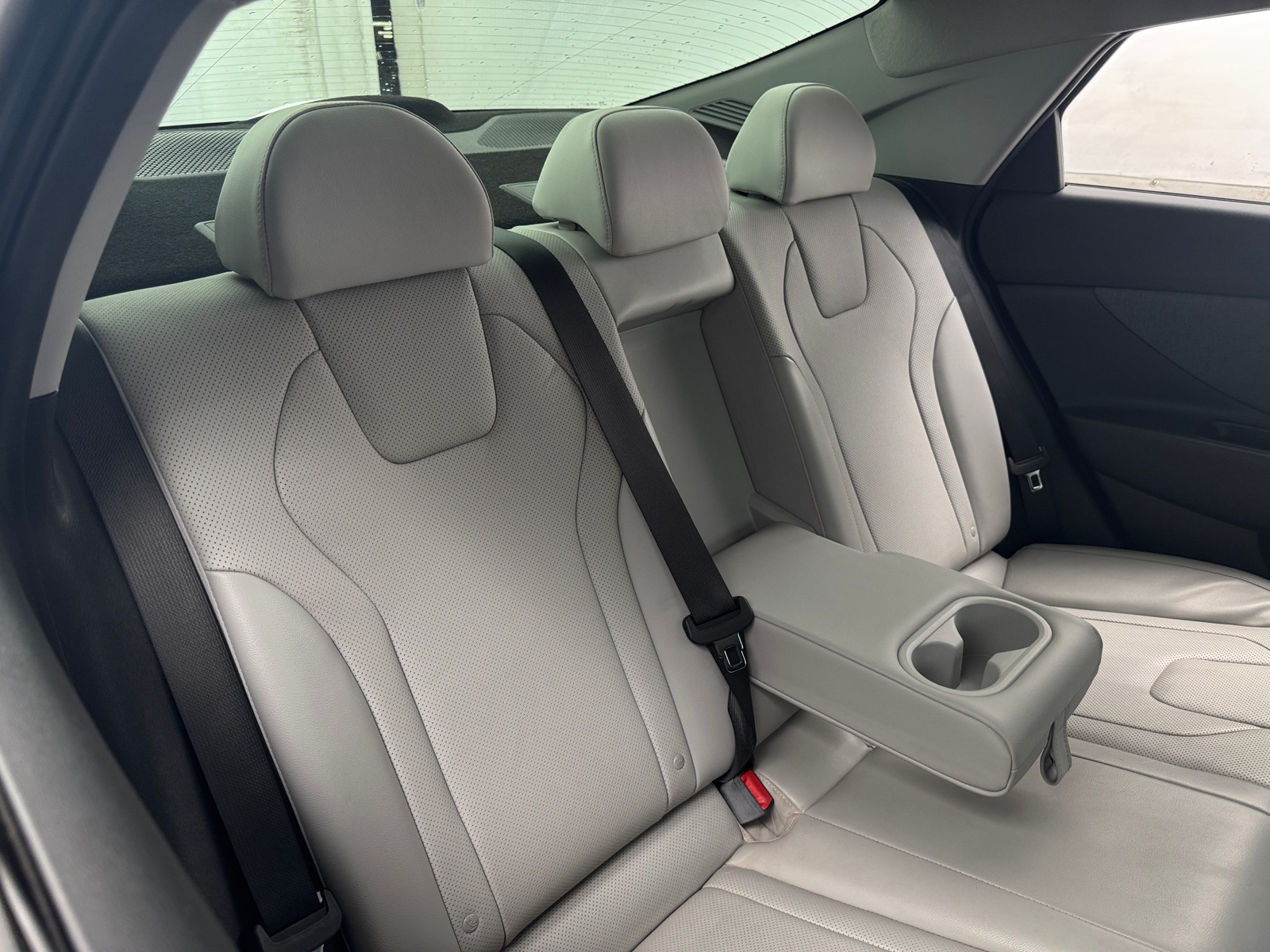 Thumbnail: 2023 Hyundai Elantra - 5