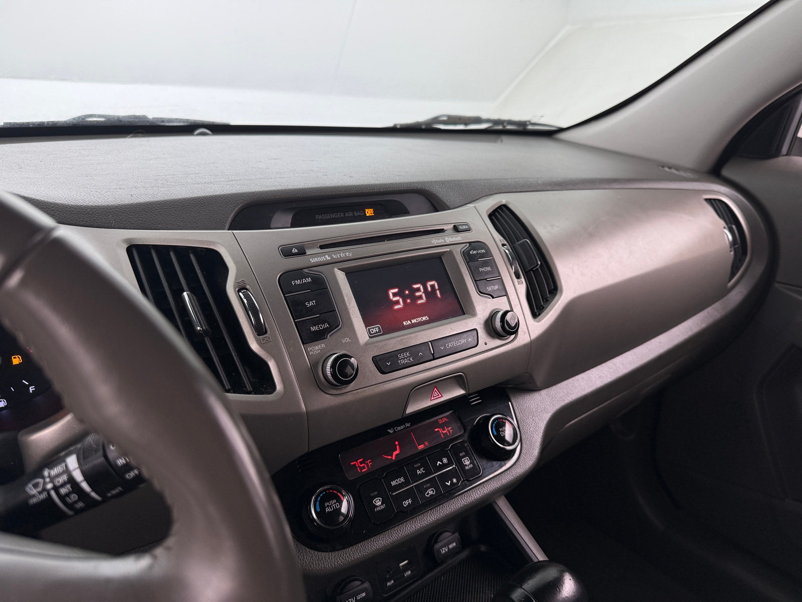 Thumbnail: 2015 Kia Sportage - 4