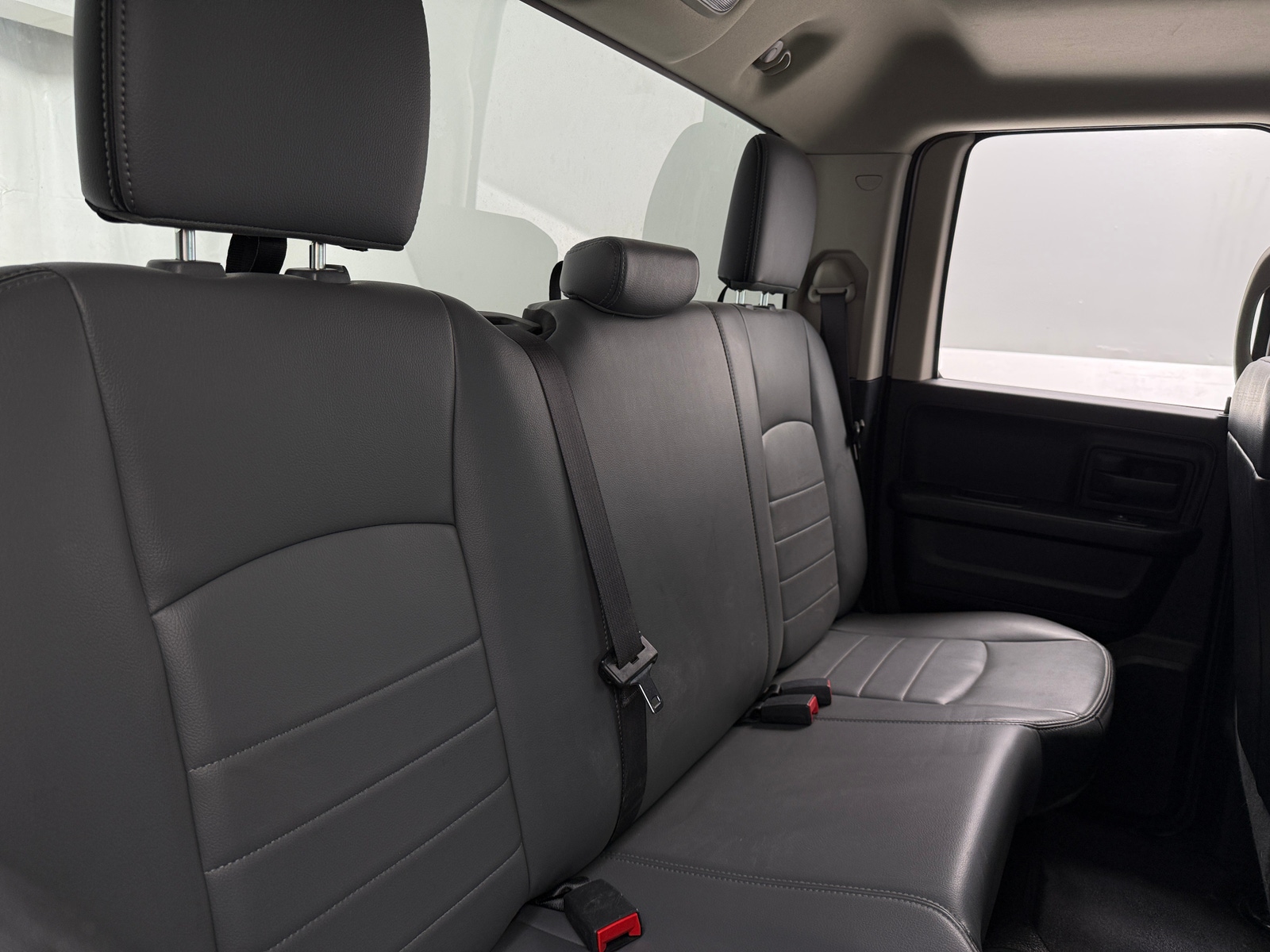 Thumbnail: 2021 RAM 1500 Classic - 6