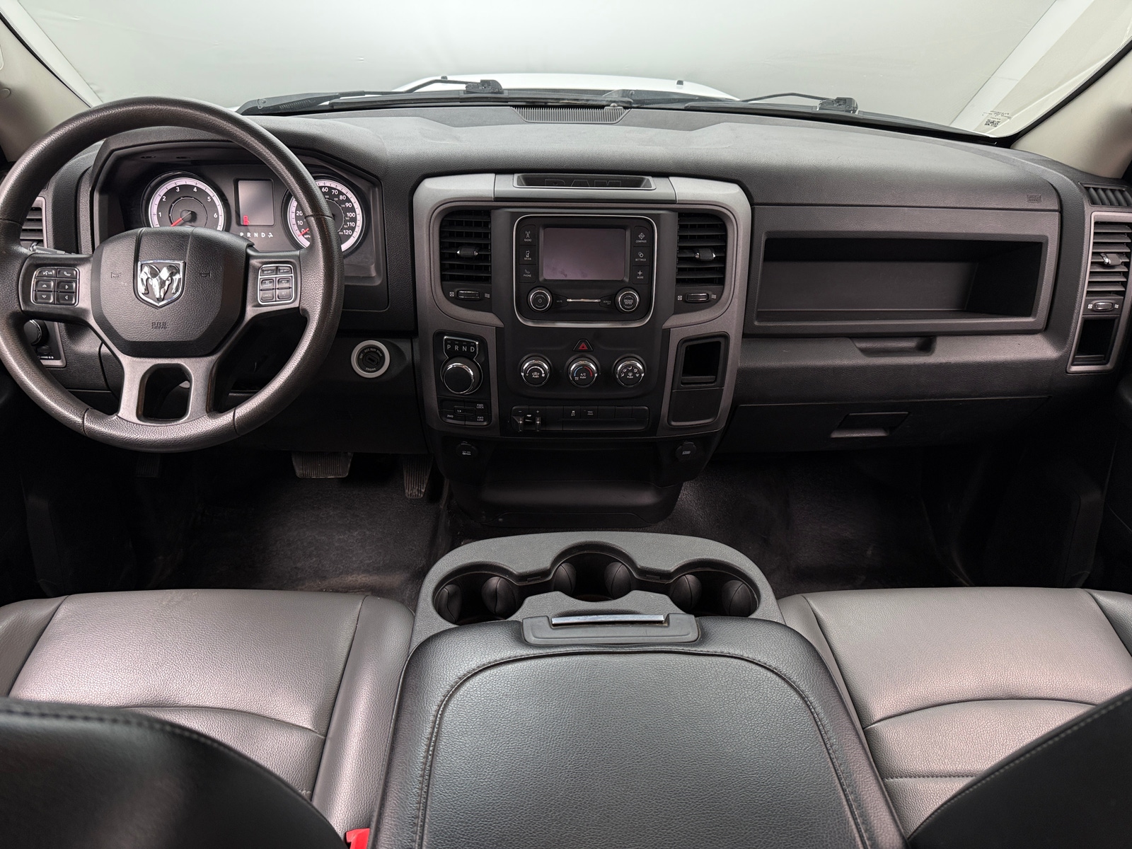 Thumbnail: 2021 RAM 1500 Classic - 3