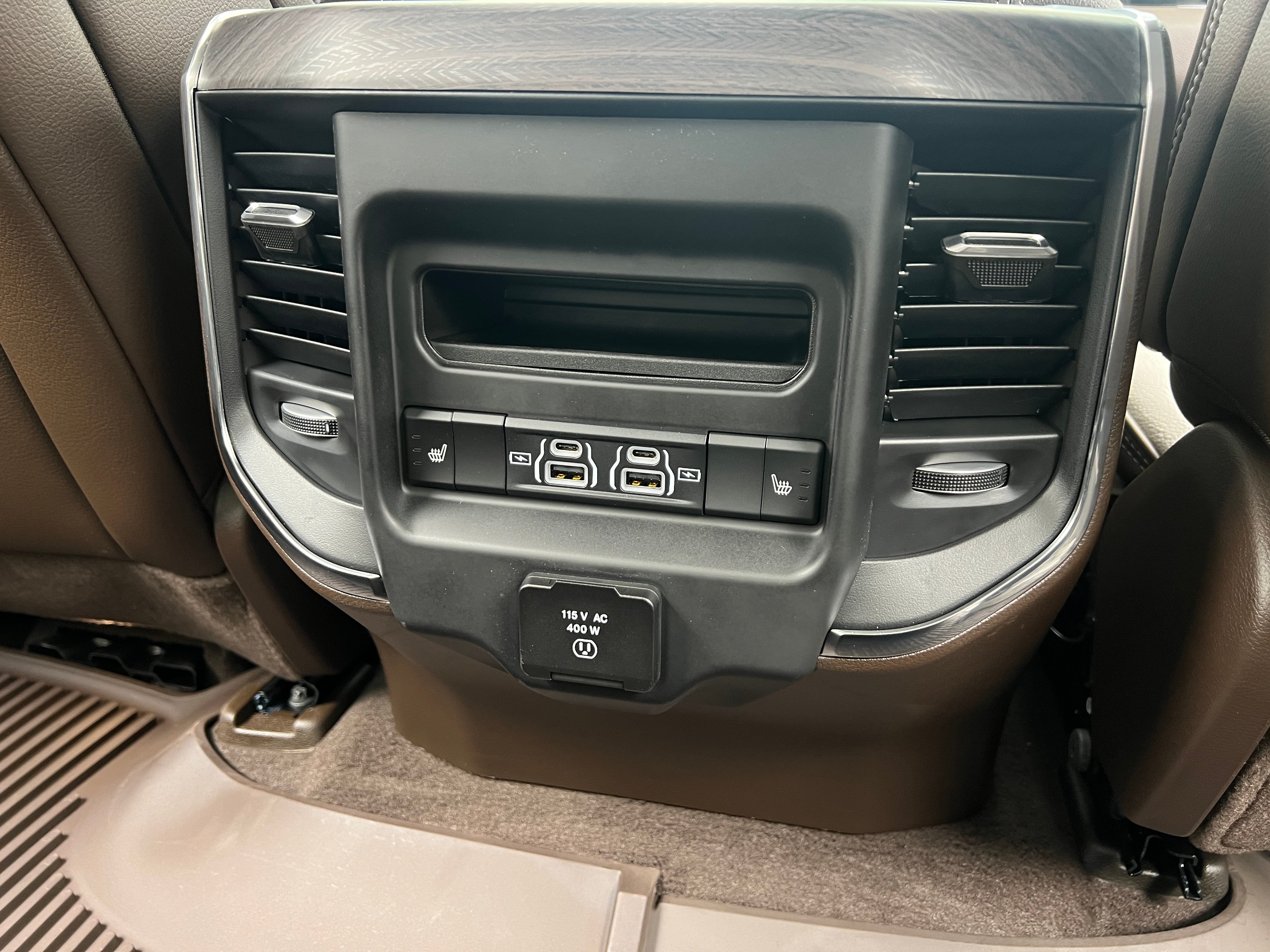 2026 RAM 1500 Laramie - Photo 5