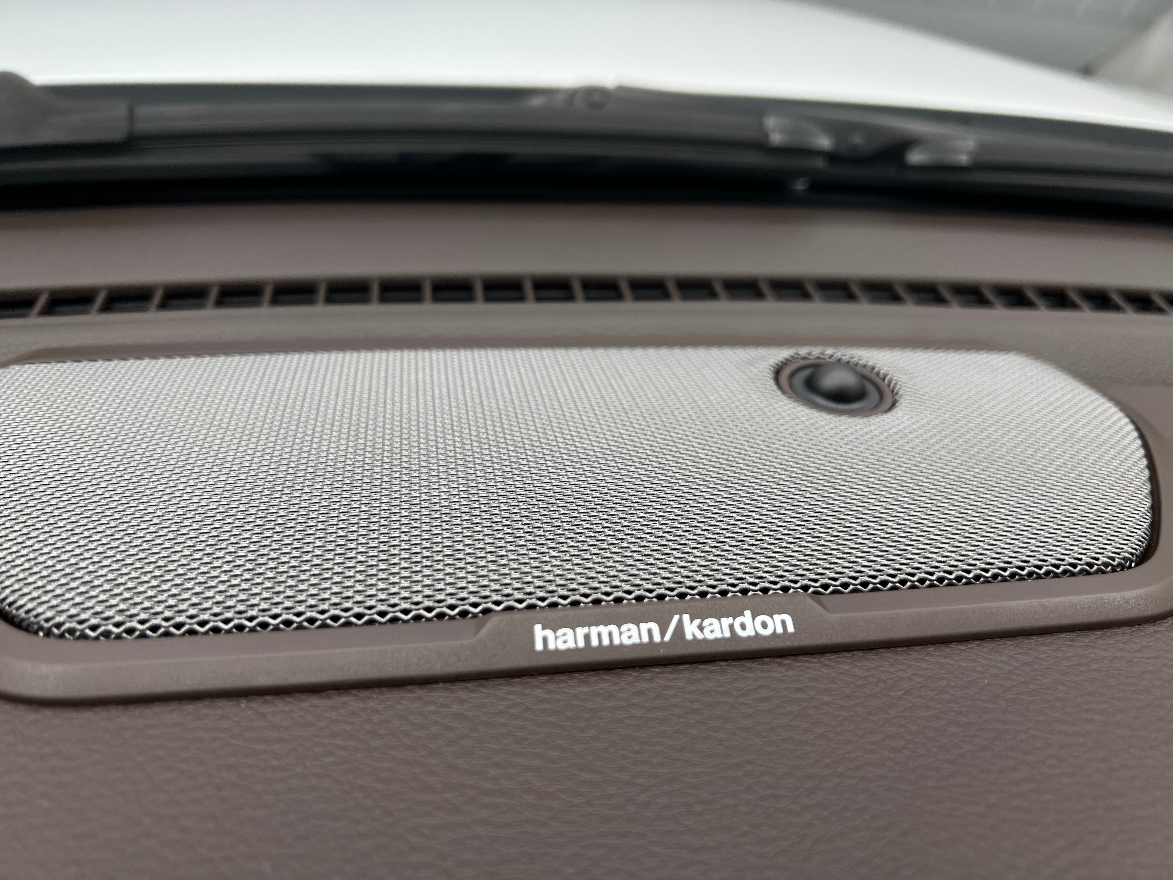2026 RAM 1500 Laramie - Photo 12