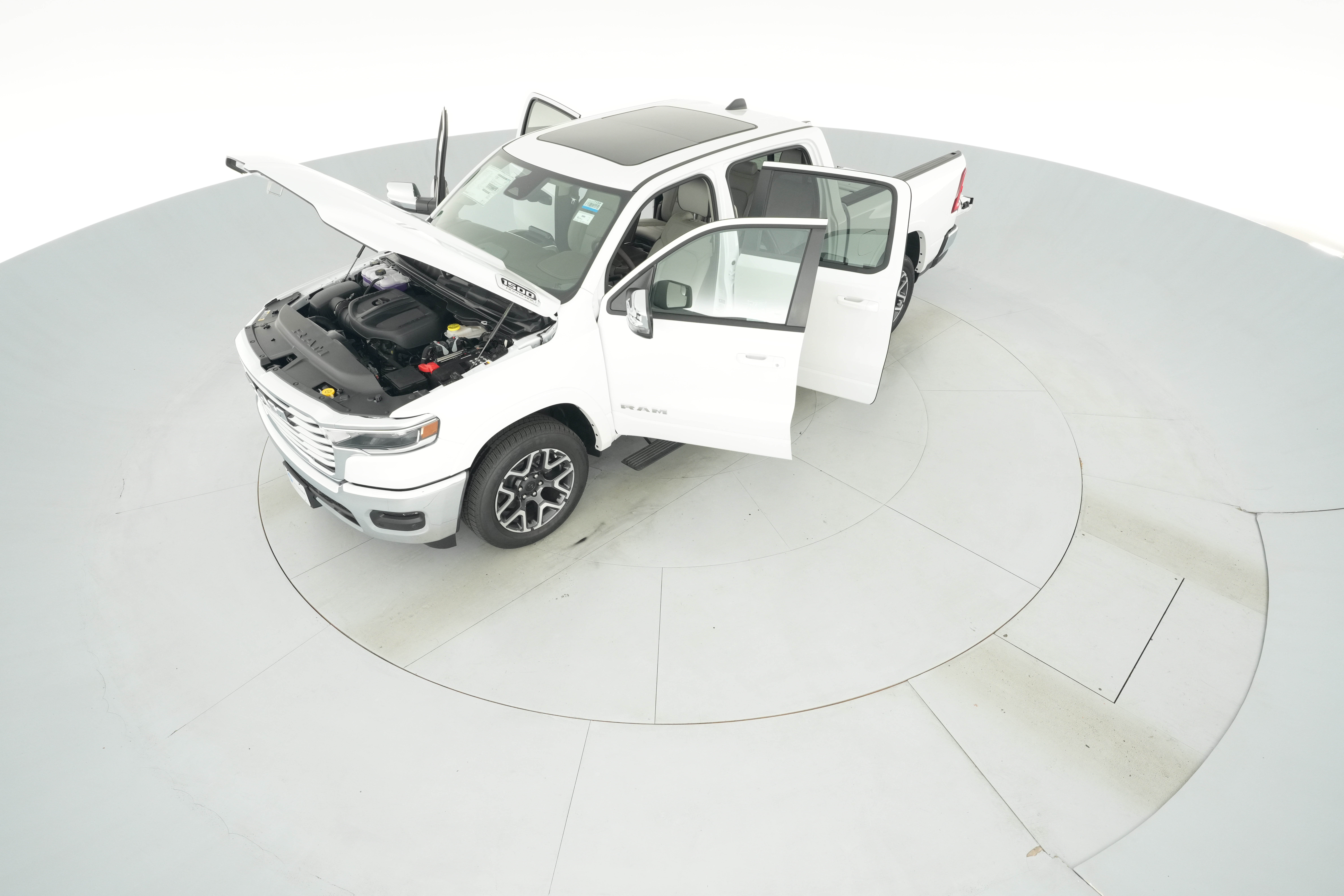 2026 RAM 1500 Laramie - Photo 29