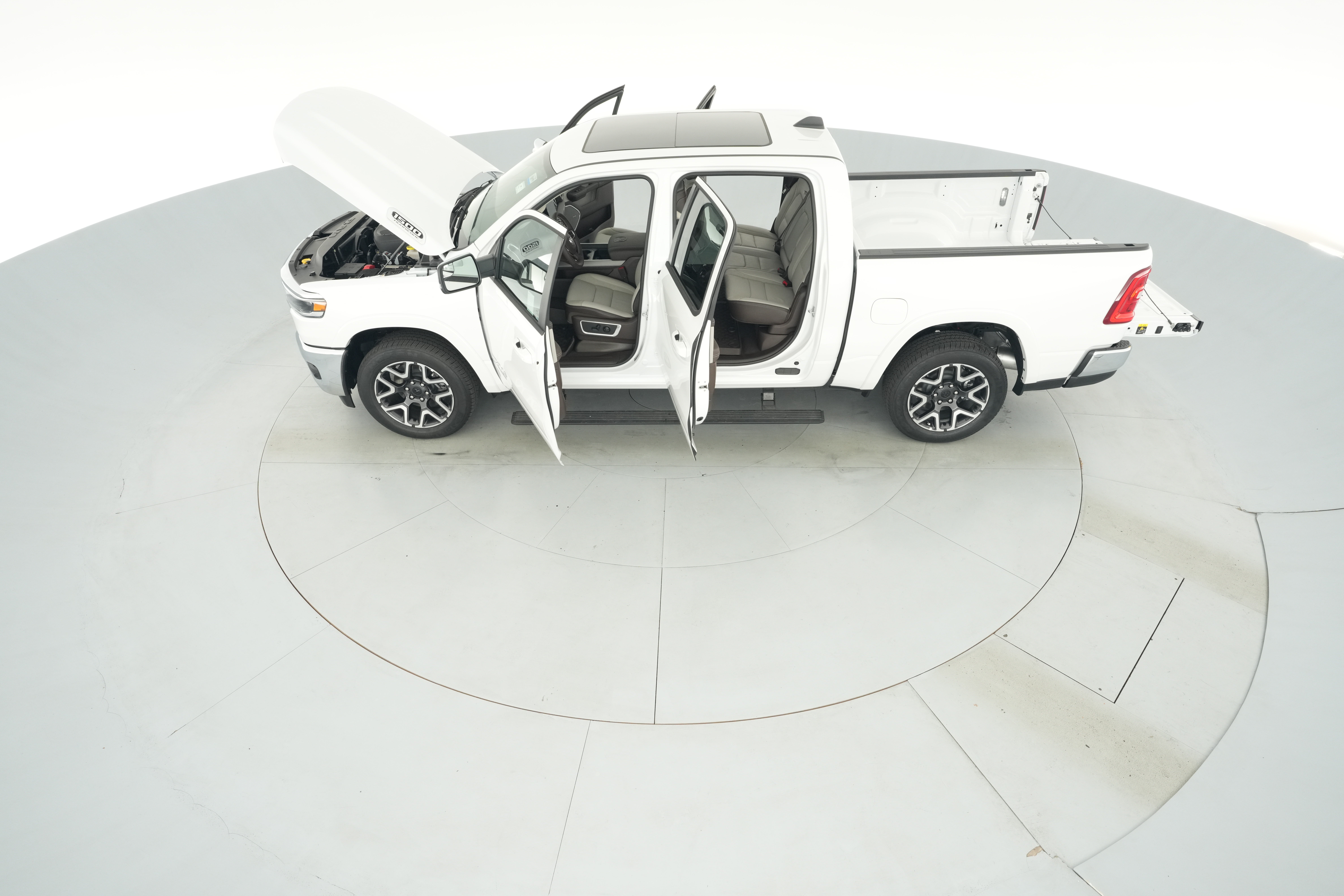 2026 RAM 1500 Laramie - Photo 31