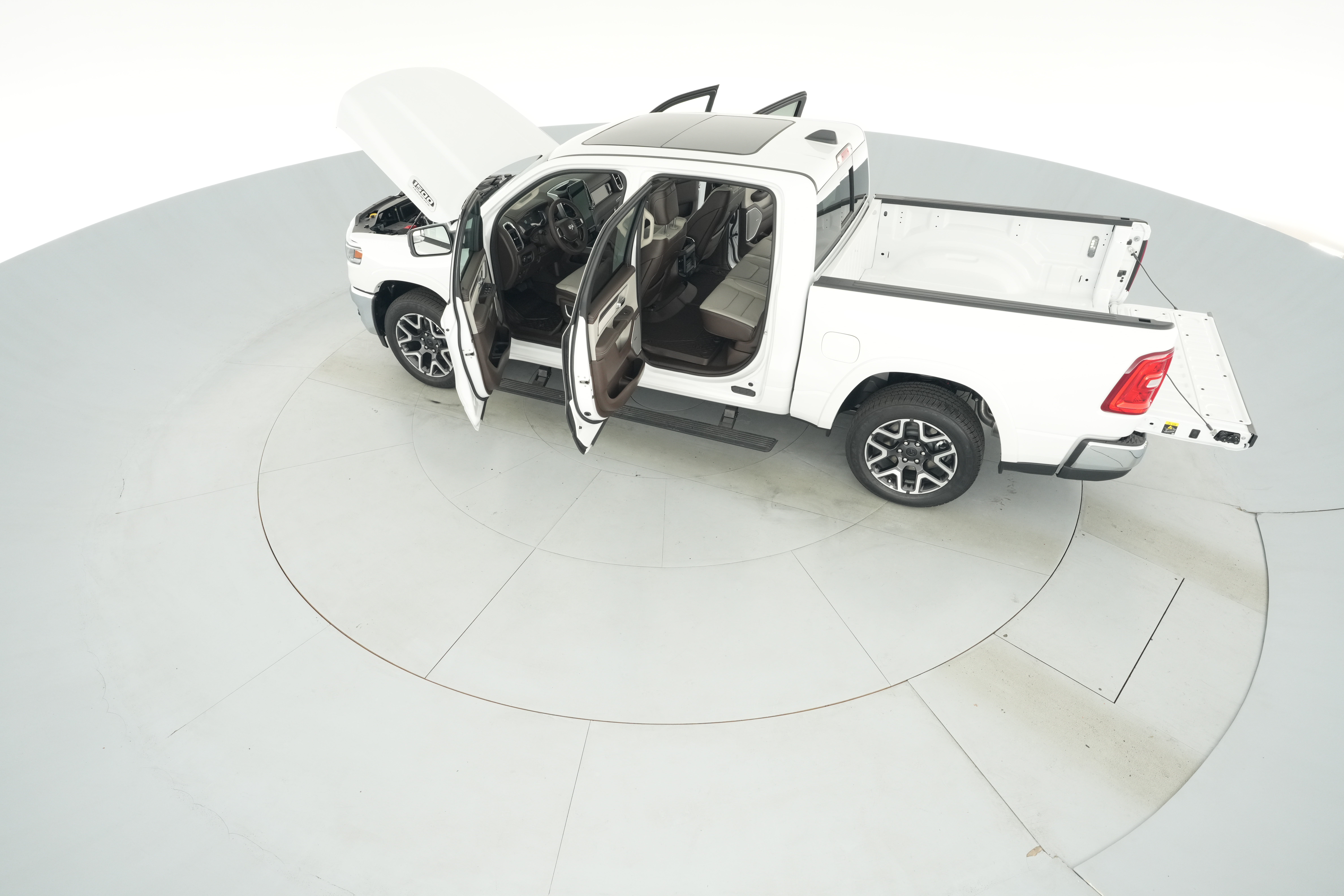 2026 RAM 1500 Laramie - Photo 32