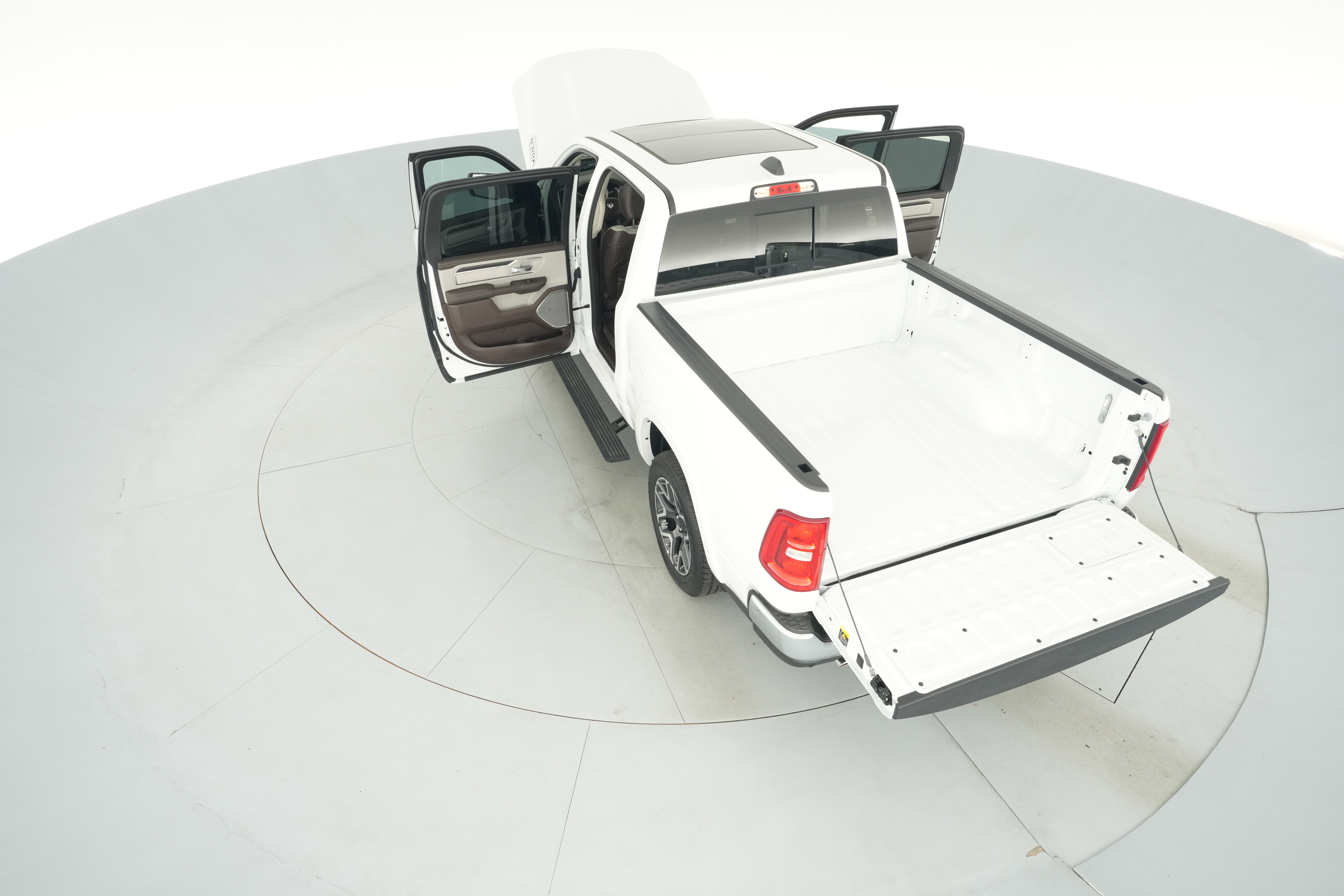 2026 RAM 1500 Laramie - Photo 34
