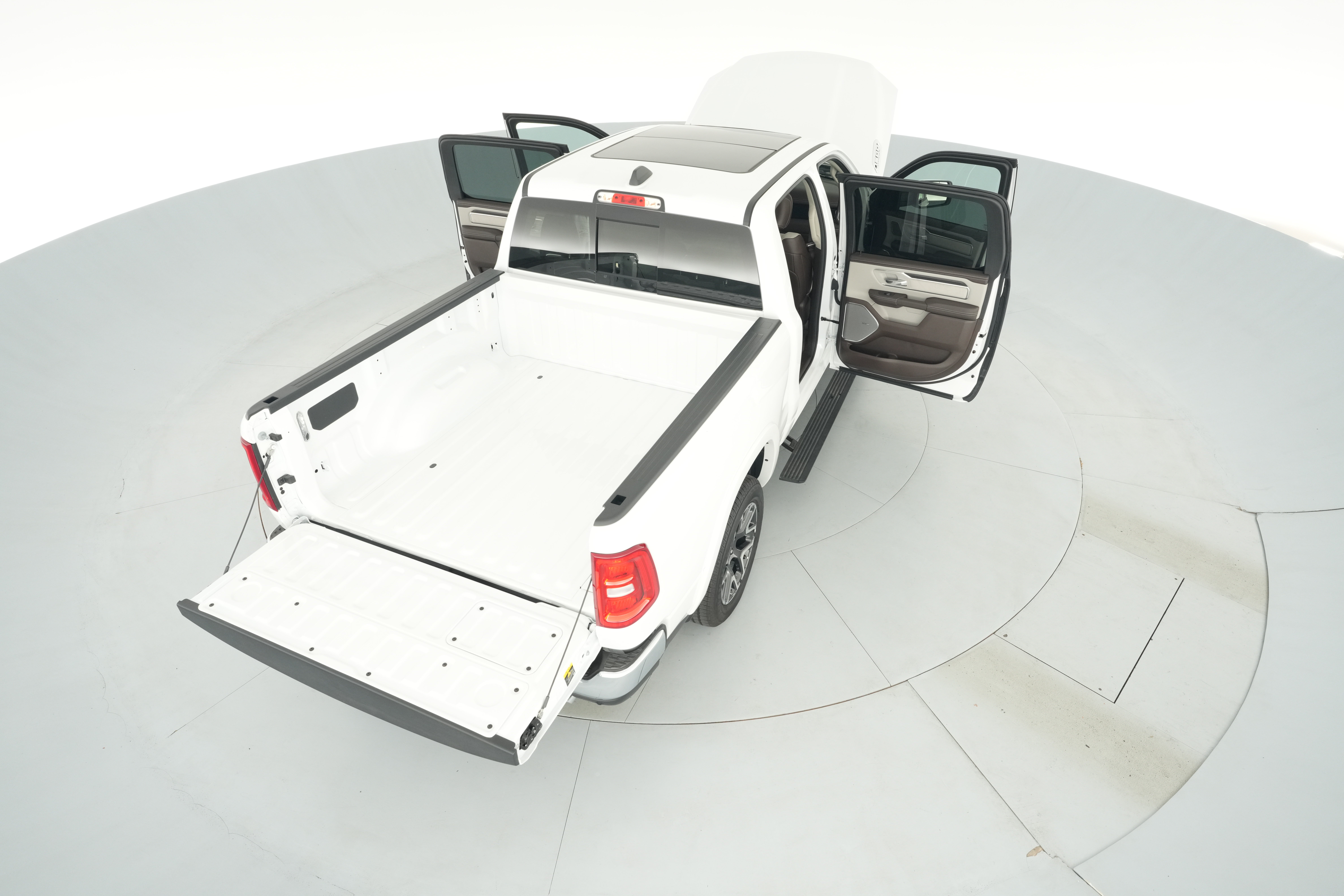 2026 RAM 1500 Laramie - Photo 36