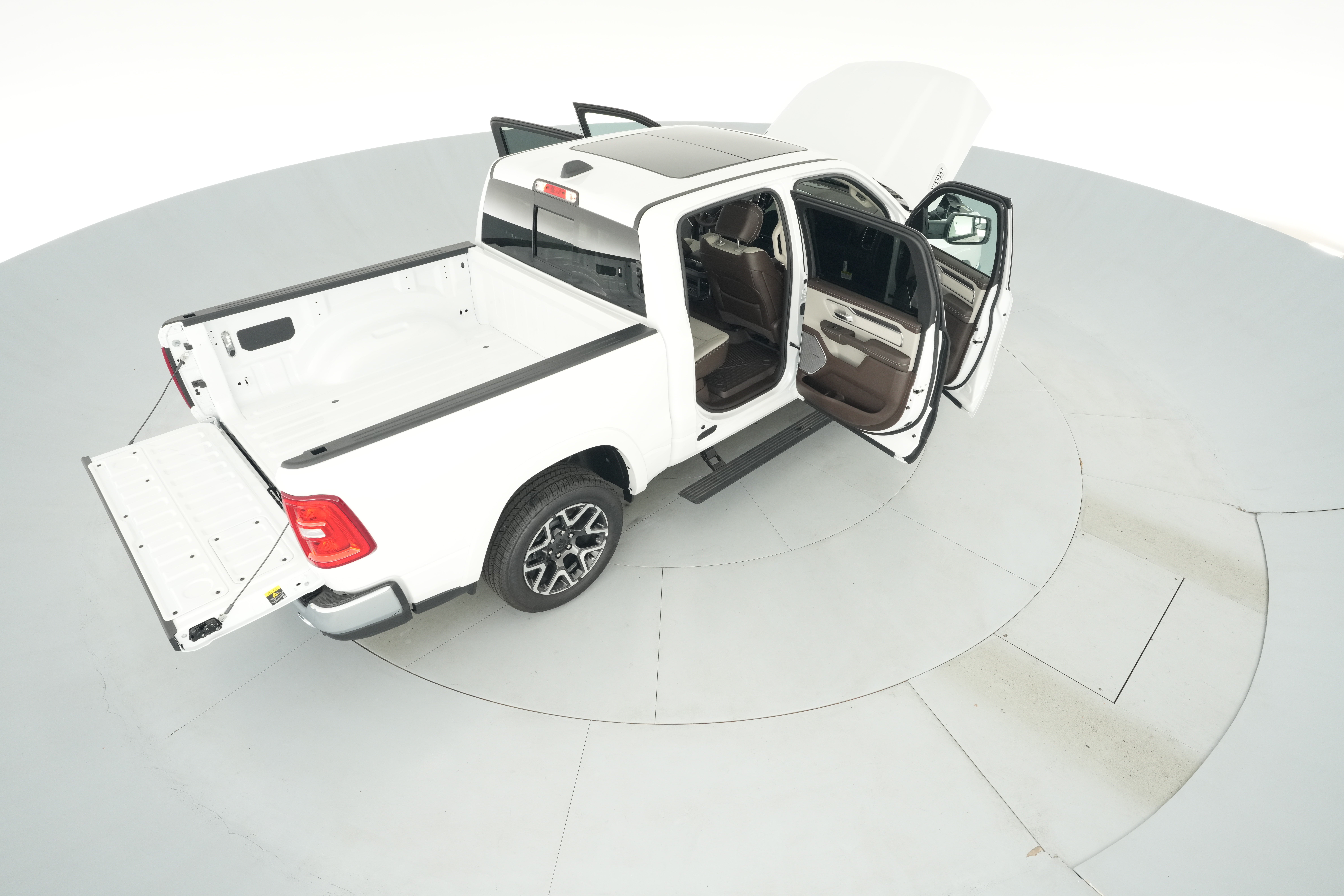 2026 RAM 1500 Laramie - Photo 37