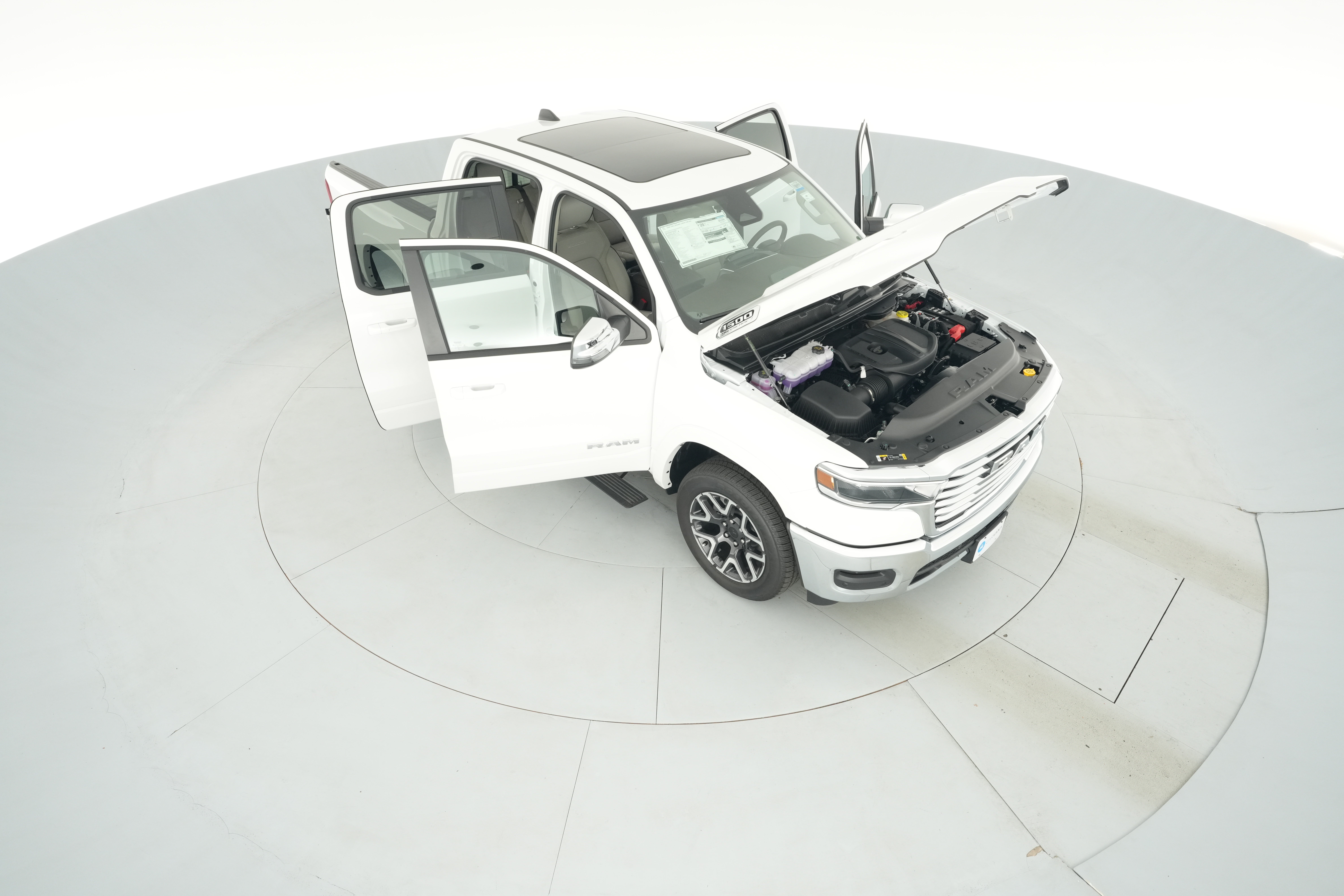 2026 RAM 1500 Laramie - Photo 41