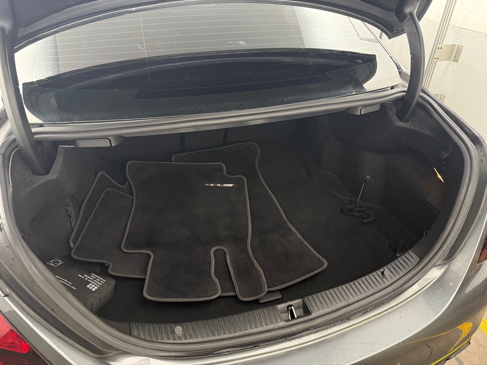 Thumbnail: 2020 Mercedes-Benz C-Class - 6