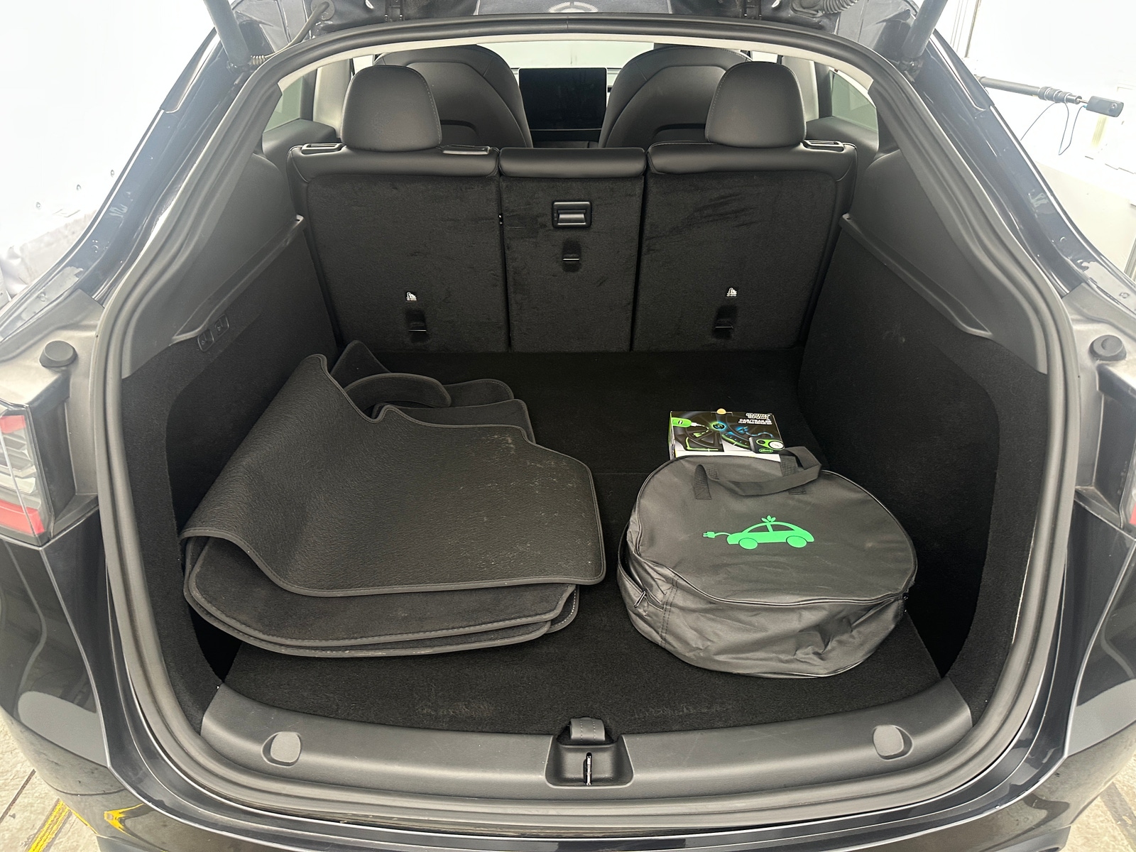 Thumbnail: 2024 Tesla Model Y - 6