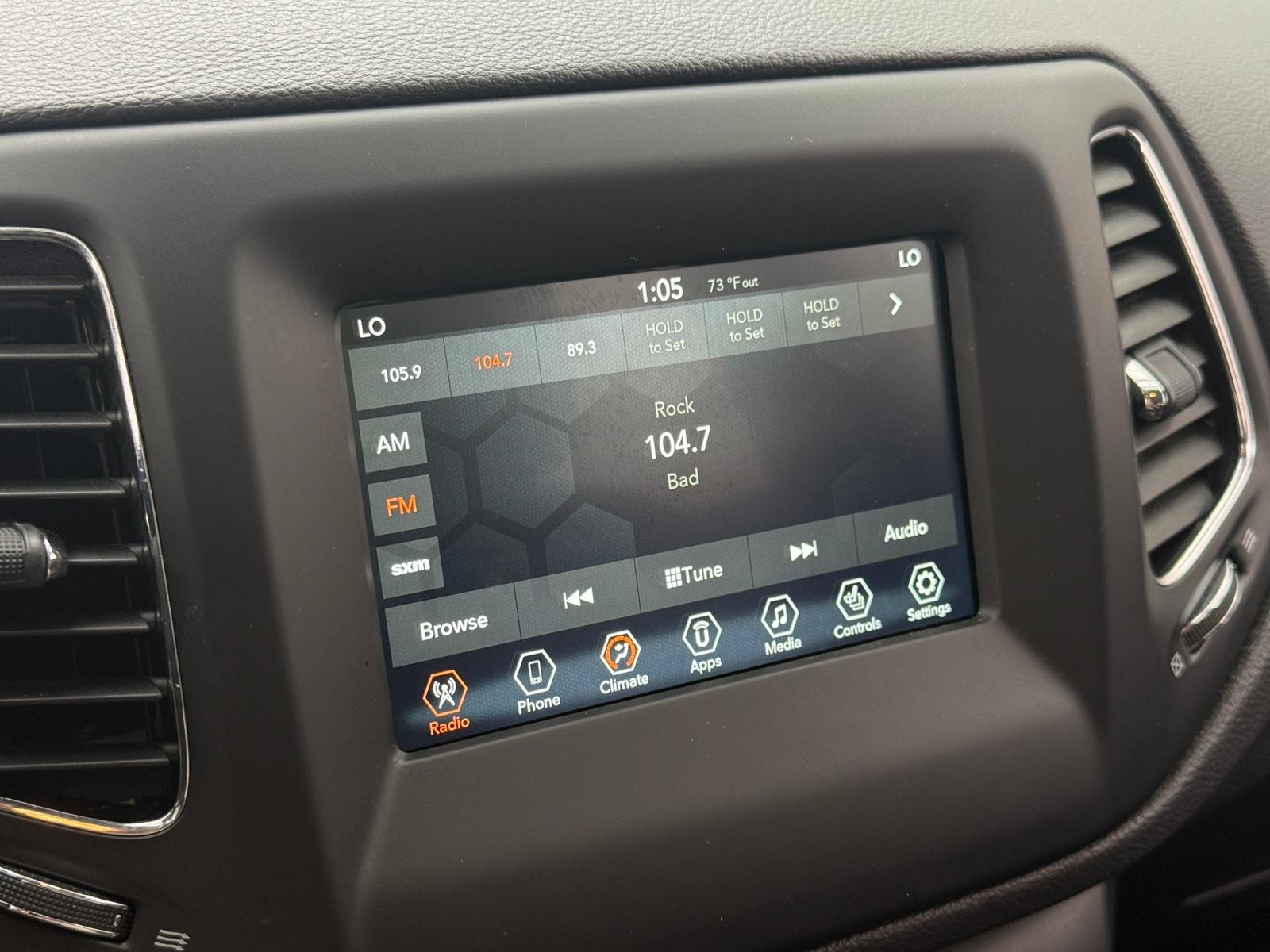 Thumbnail: 2019 Jeep Compass - 3