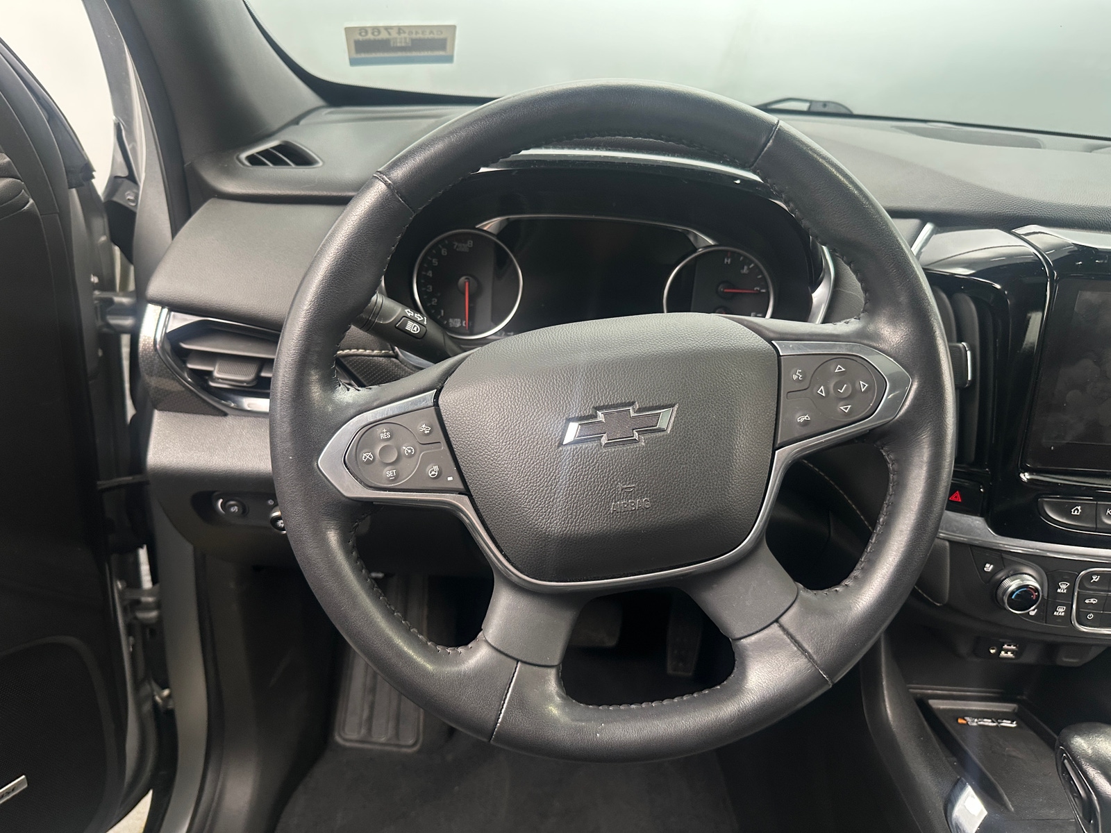 Thumbnail: 2022 Chevrolet Traverse - 4