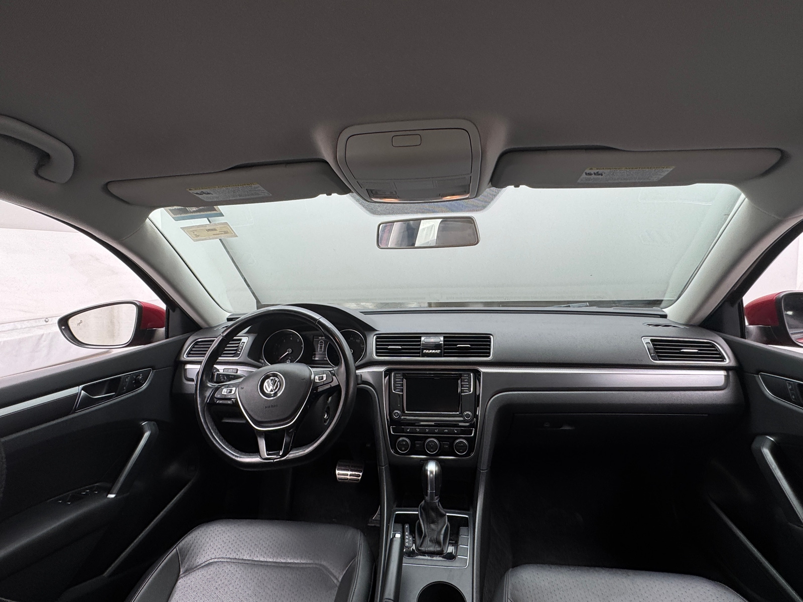 Thumbnail: 2018 Volkswagen Passat - 3