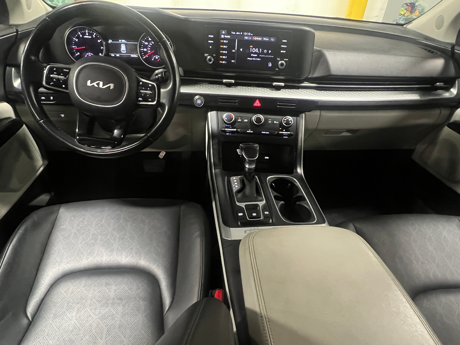 Thumbnail: 2022 Kia Carnival - 2