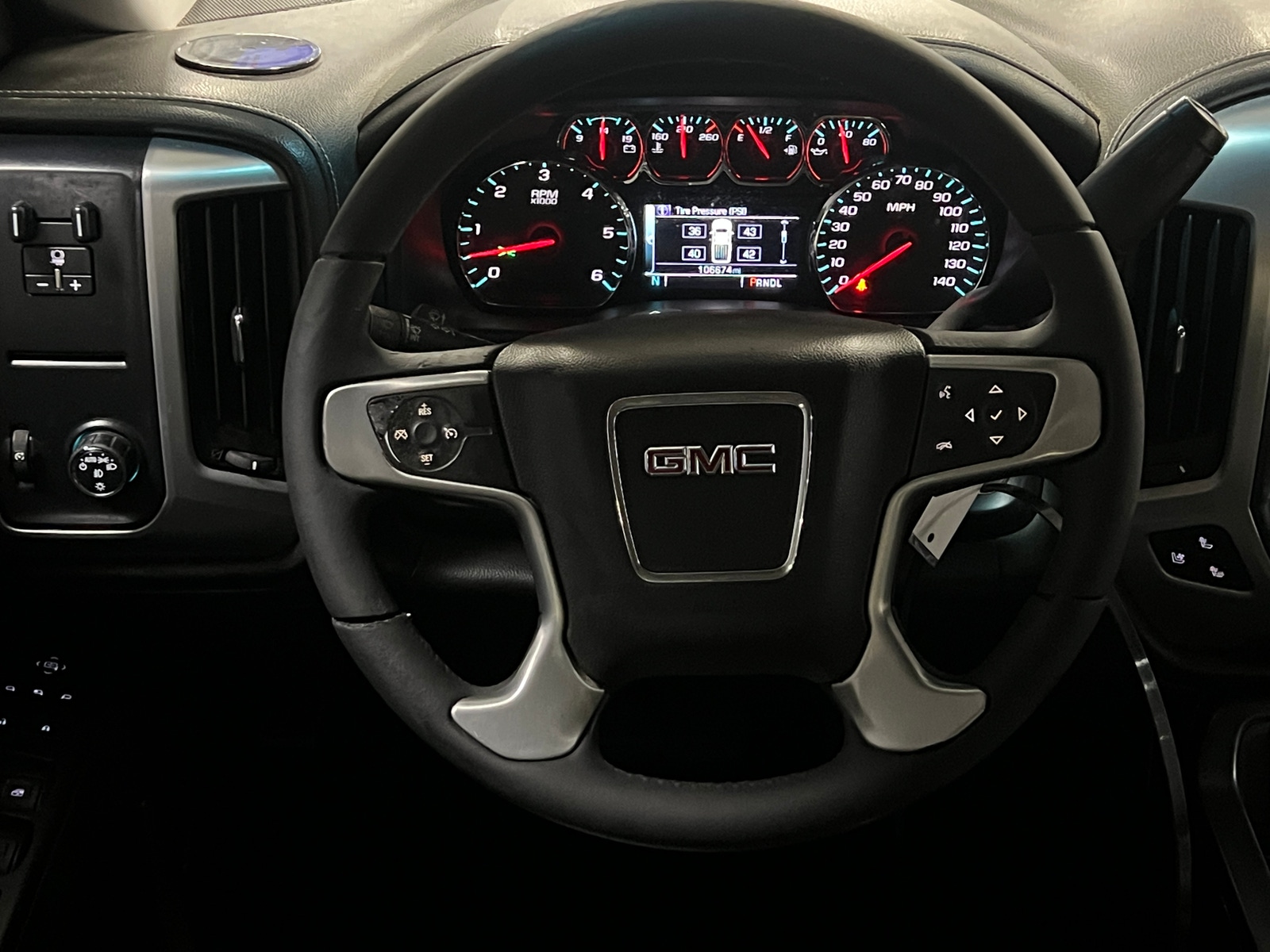 Thumbnail: 2017 GMC Sierra 1500 - 4