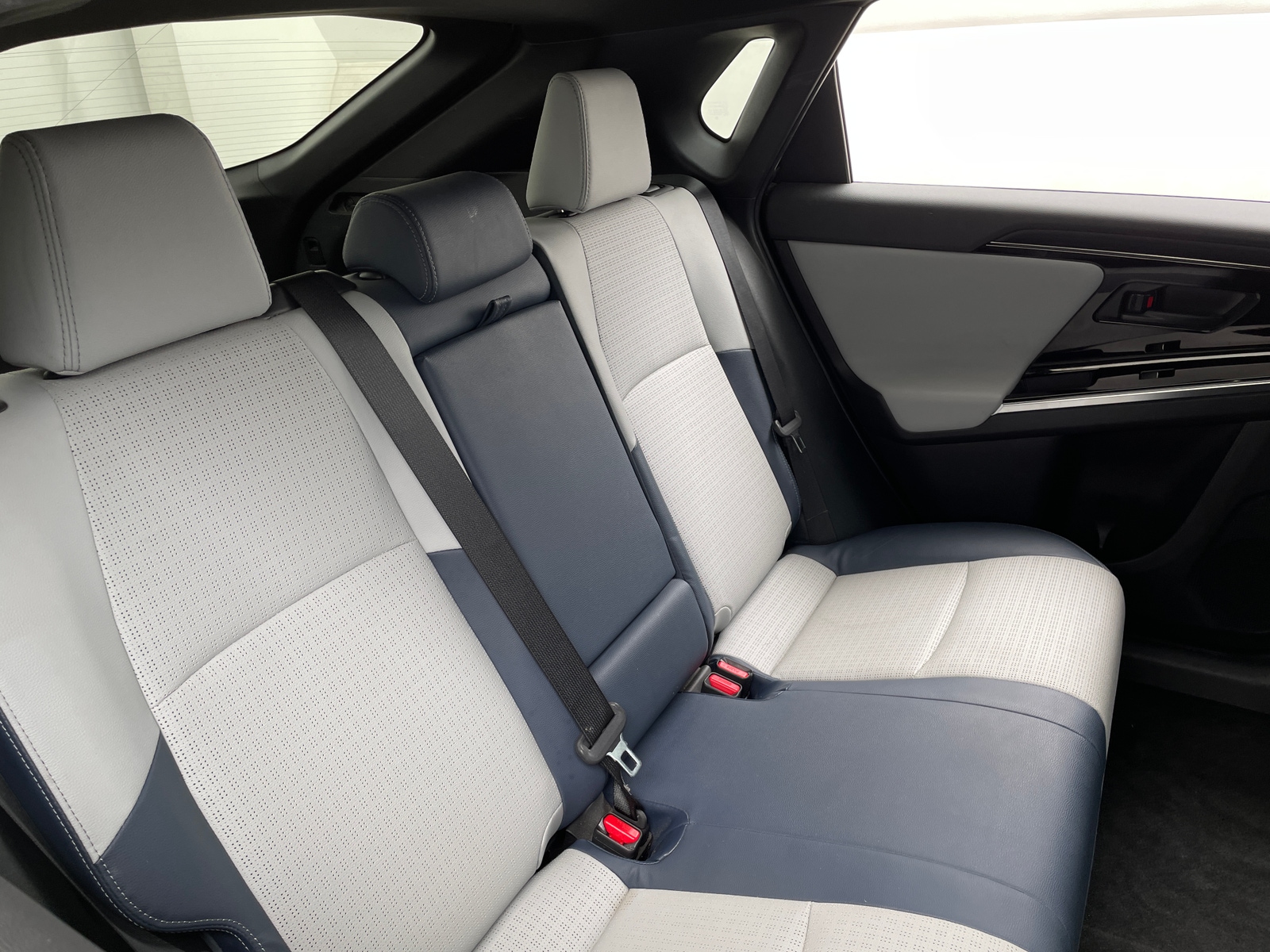 Thumbnail: 2023 Subaru Solterra - 5