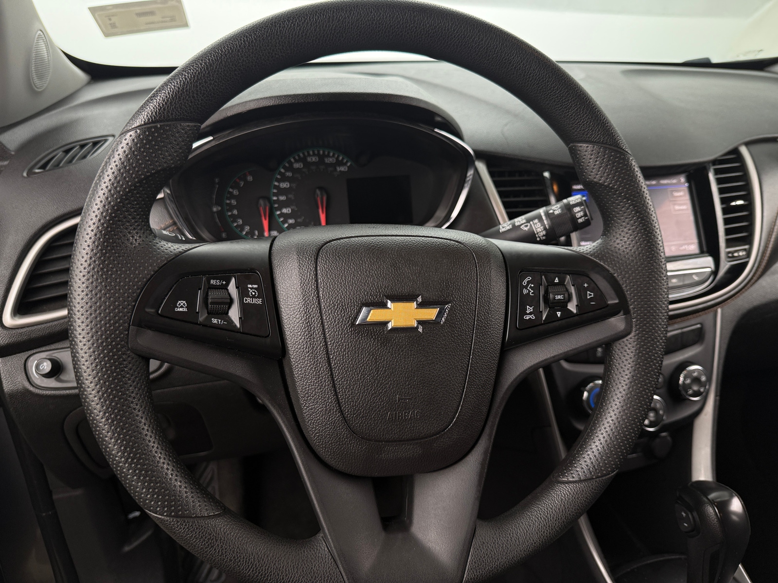 Thumbnail: 2020 Chevrolet Trax - 5