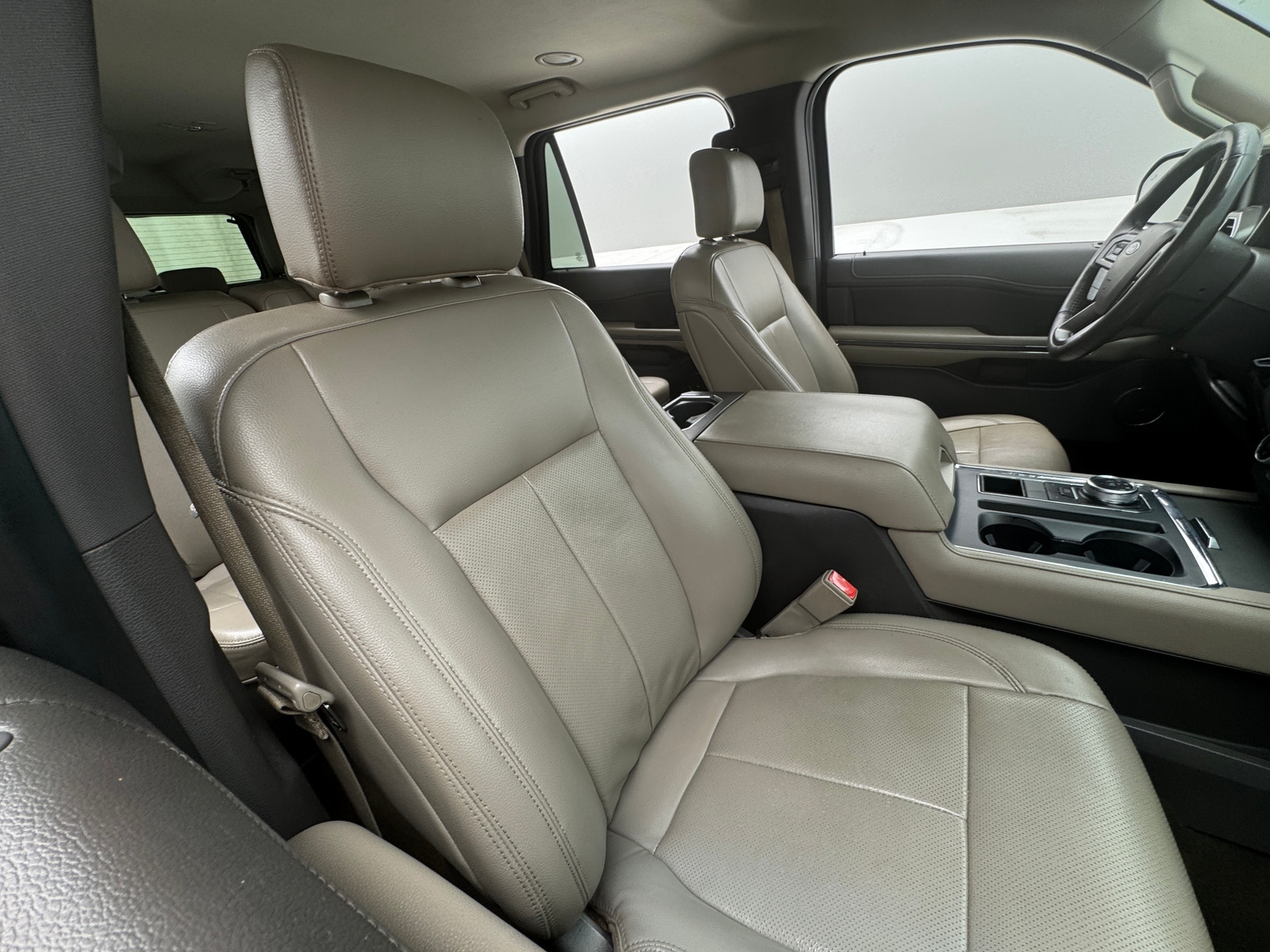 Thumbnail: 2020 Ford Expedition MAX - 2