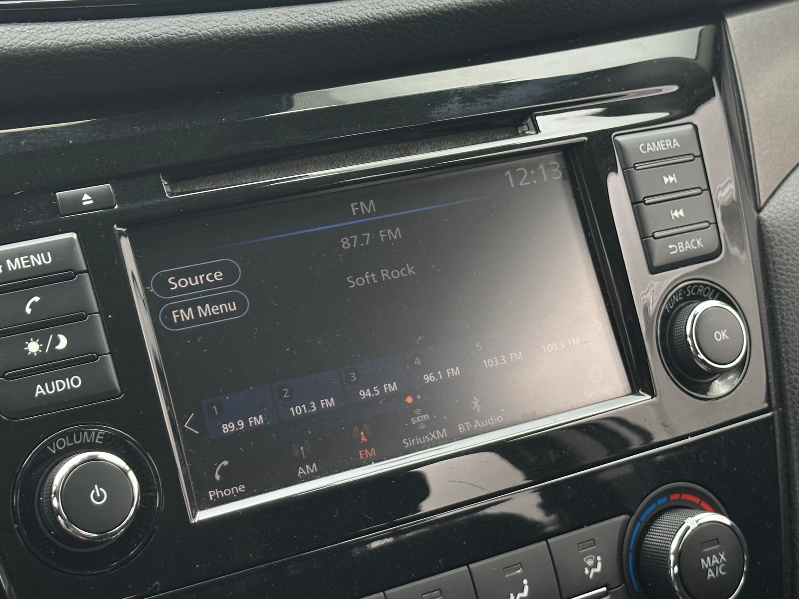 Thumbnail: 2020 Nissan Rogue Sport - 4