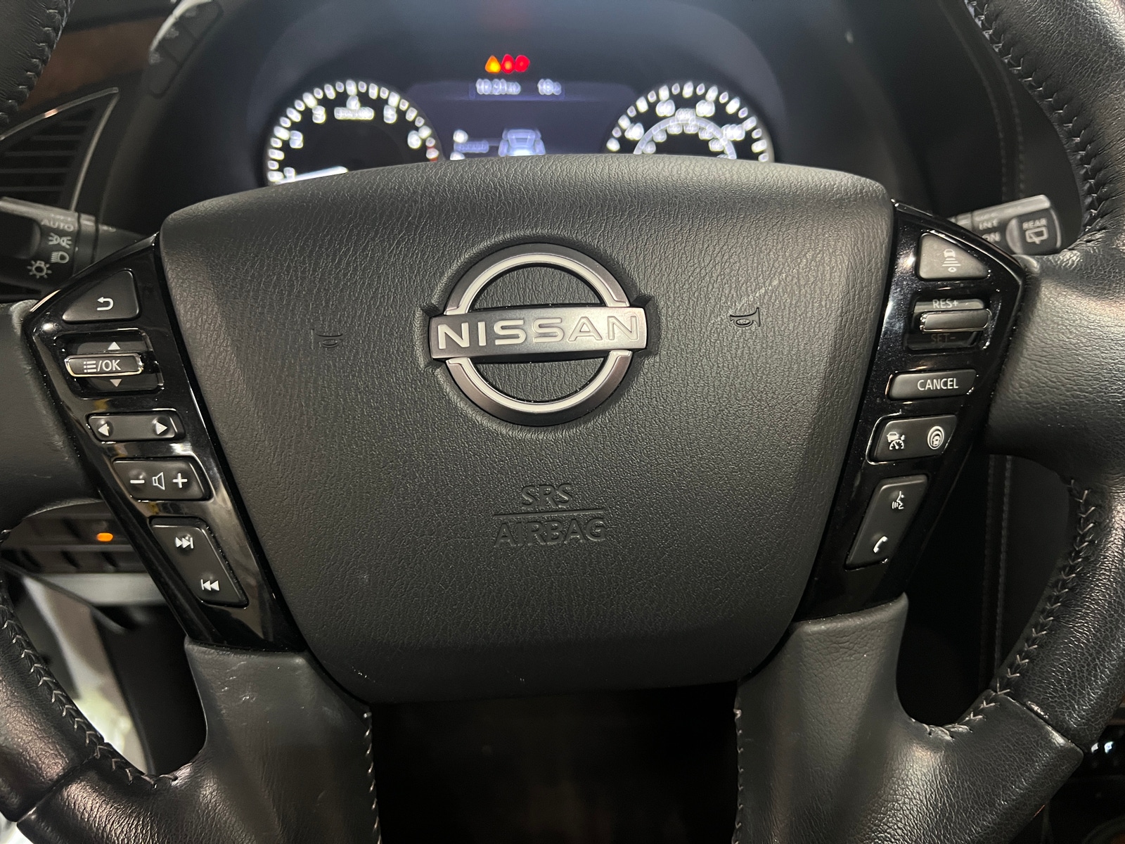 Thumbnail: 2021 Nissan Armada - 4