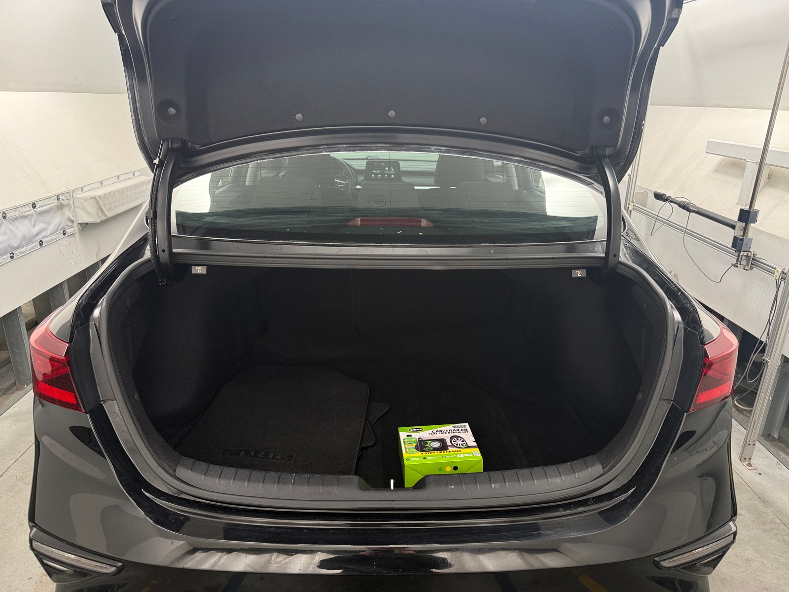 Thumbnail: 2020 Kia Forte - 7