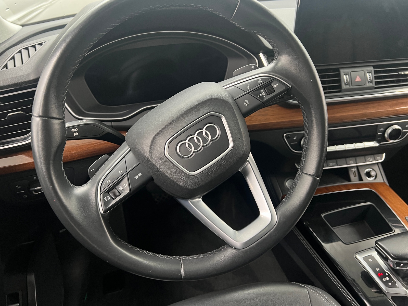 Thumbnail: 2022 Audi Q5 - 4