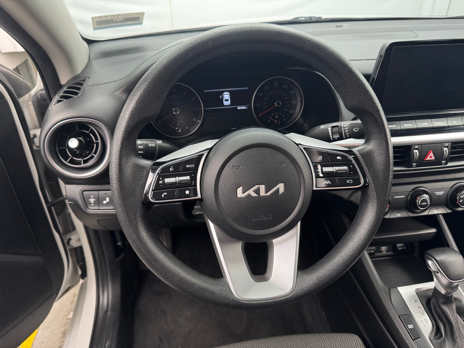 Thumbnail: 2023 Kia Forte - 5