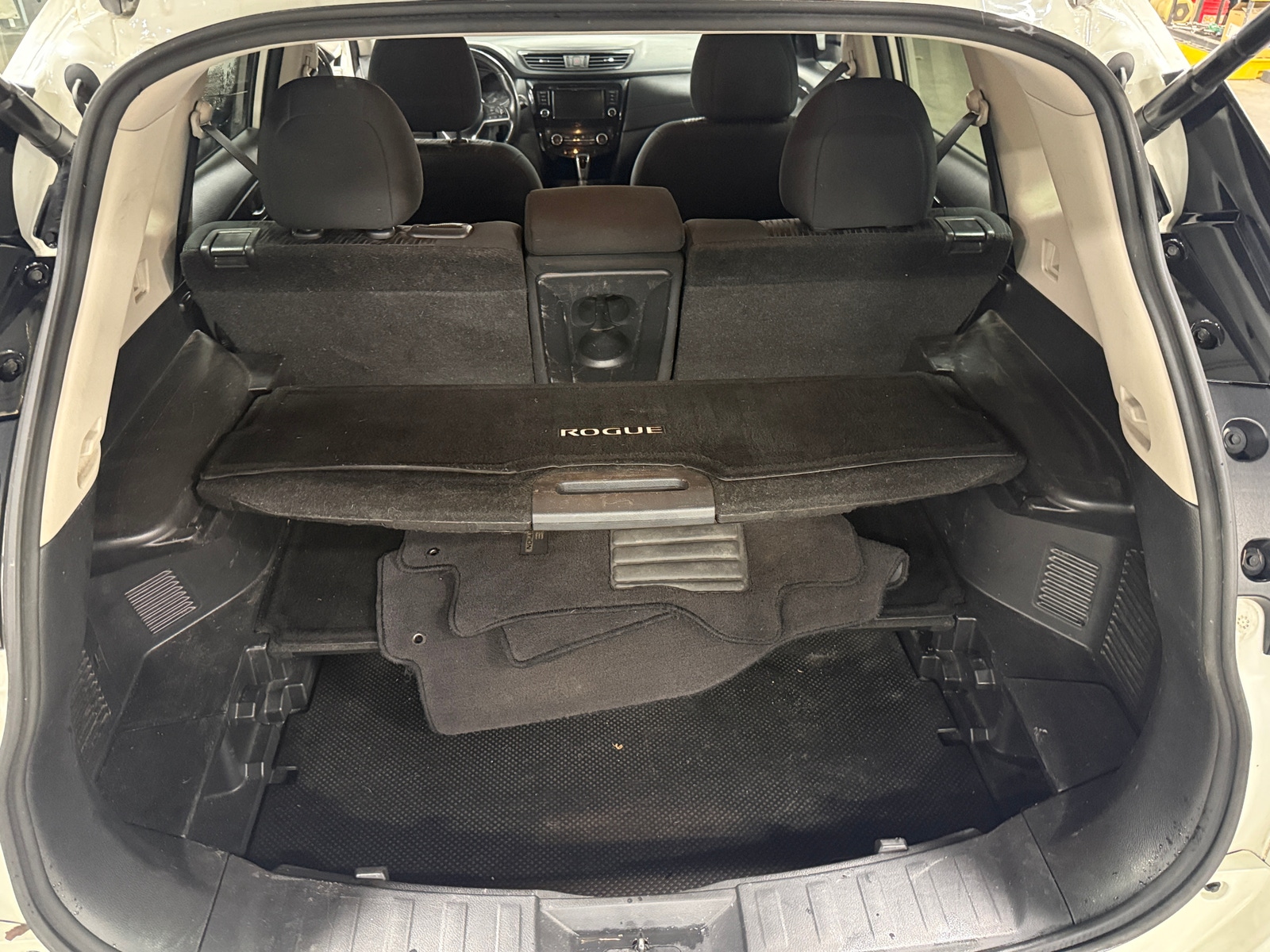 Thumbnail: 2018 Nissan Rogue - 7