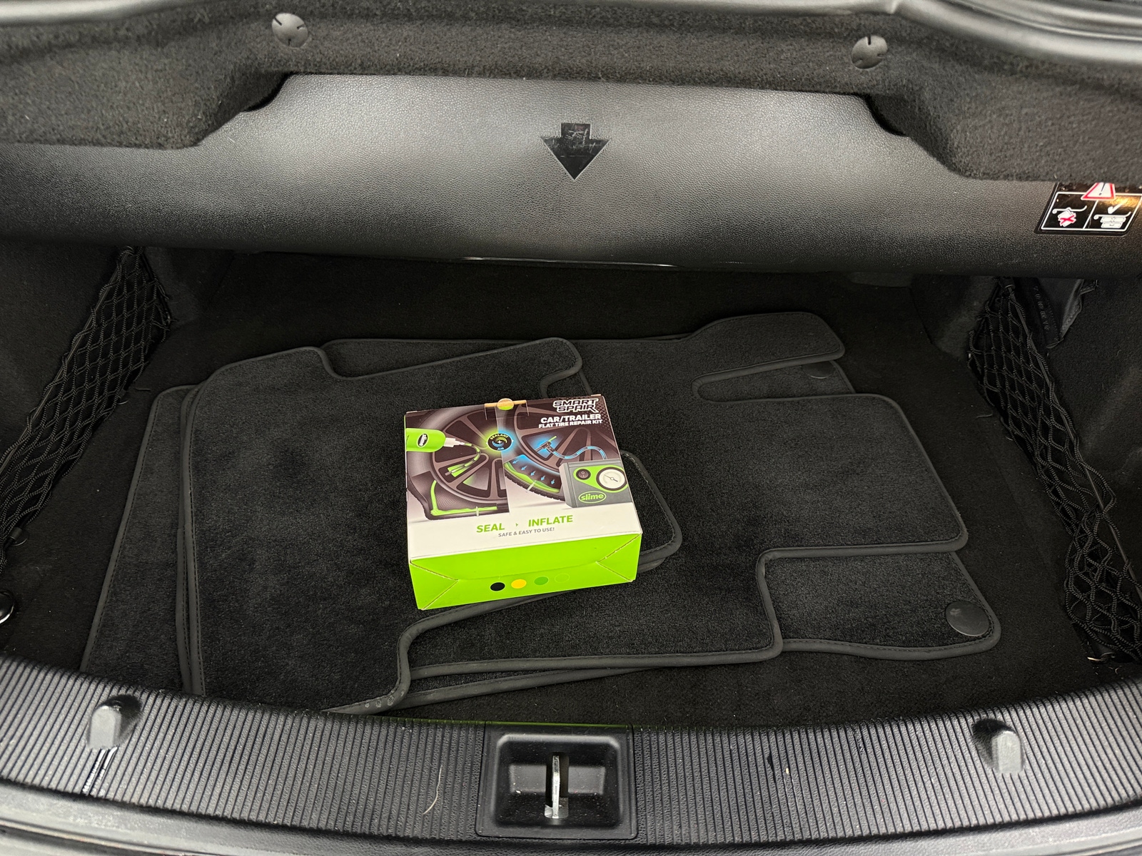 Thumbnail: 2016 Mercedes-Benz E-Class - 4