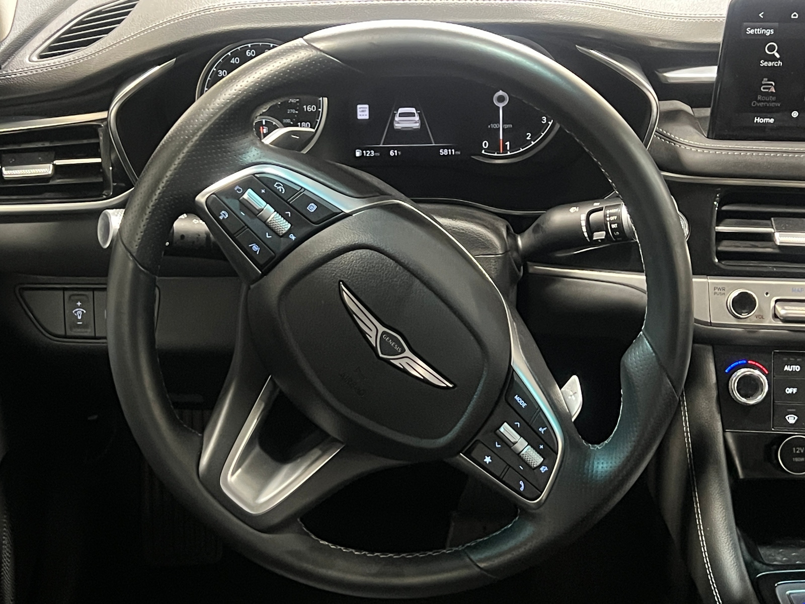 Thumbnail: 2025 Genesis G70 - 4