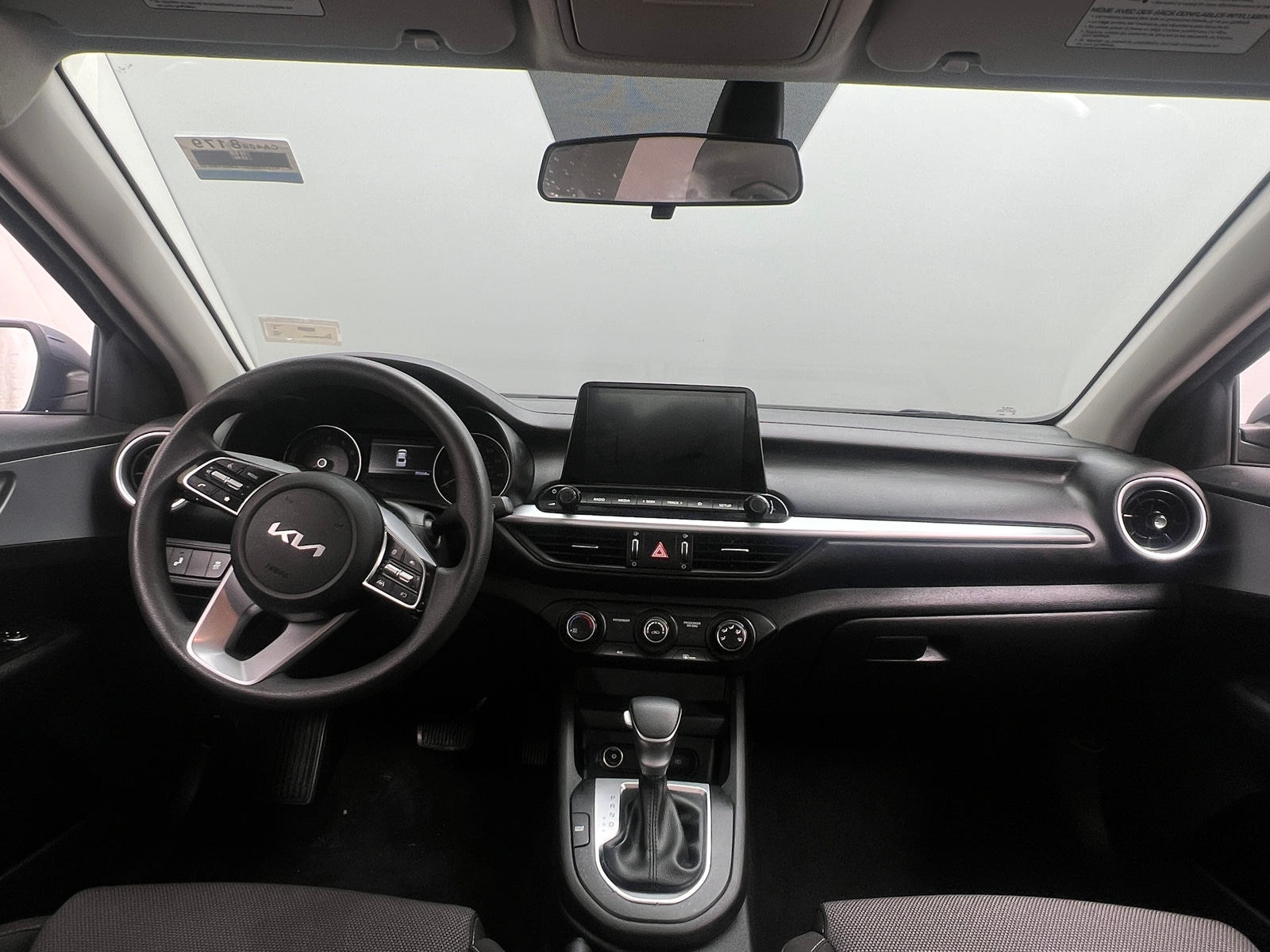 Thumbnail: 2024 Kia Forte - 3