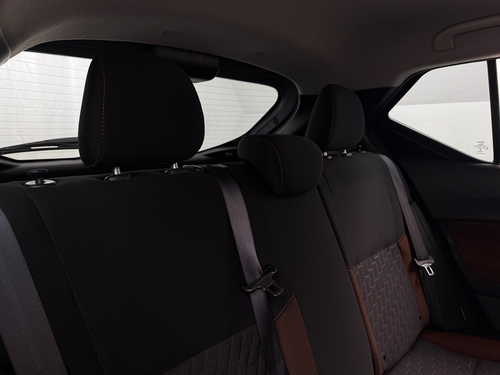 Thumbnail: 2021 Nissan Kicks - 6