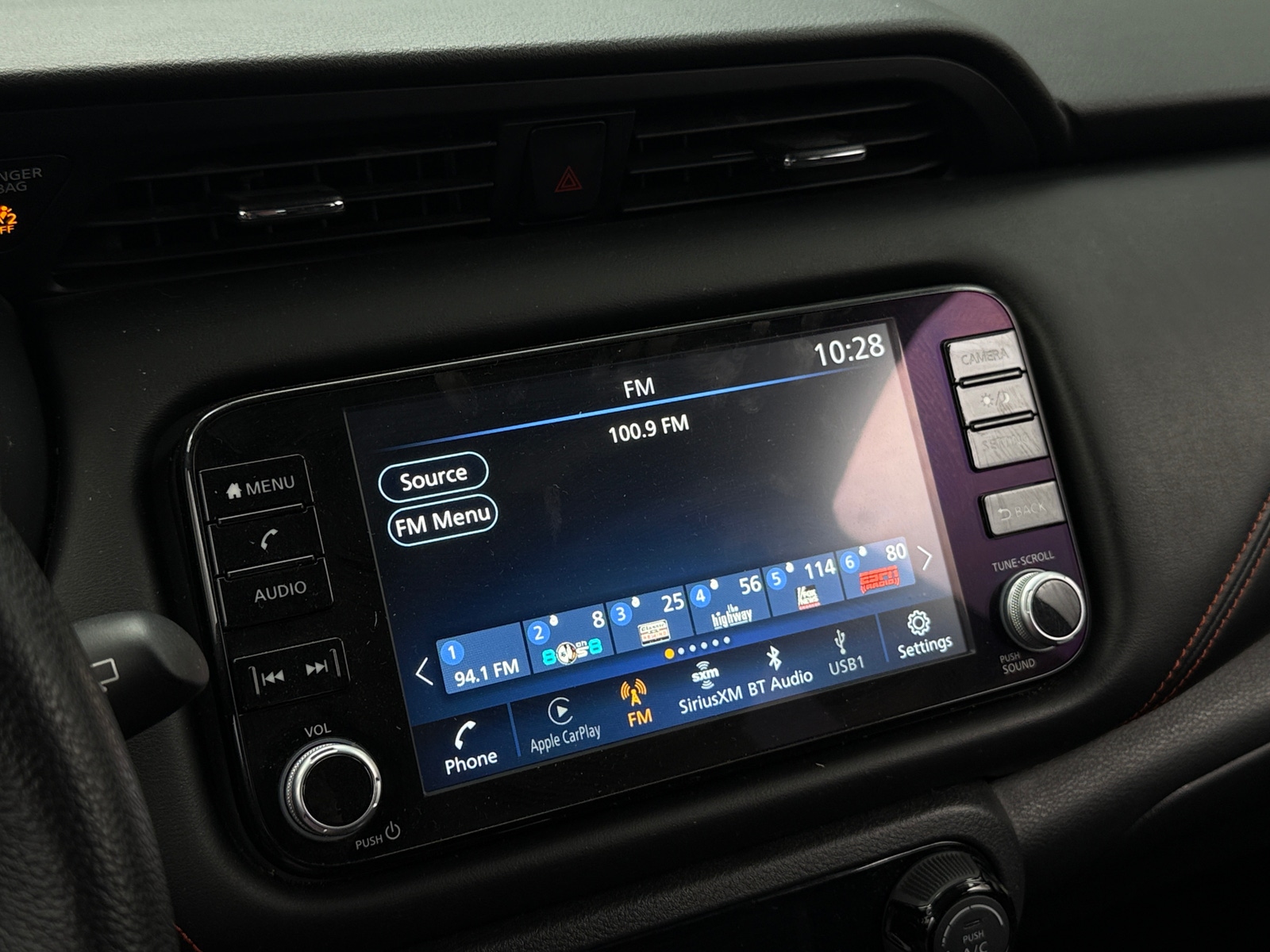 Thumbnail: 2021 Nissan Kicks - 4