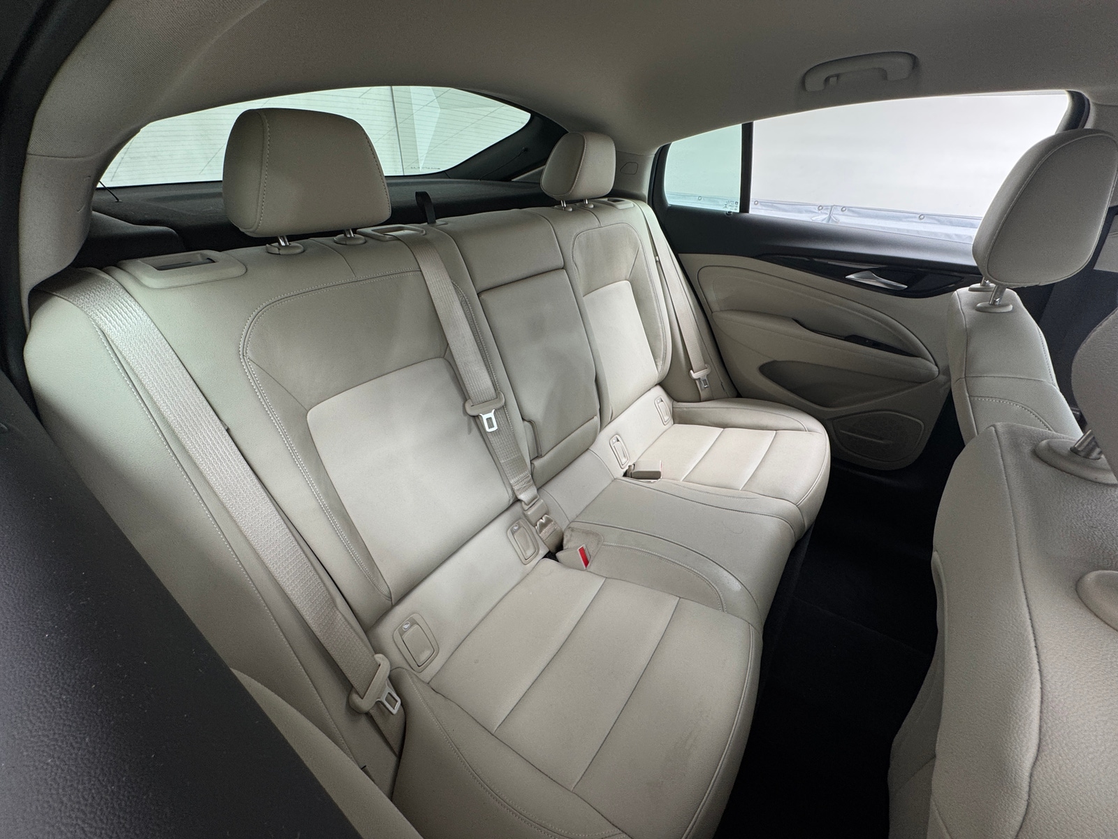 Thumbnail: 2018 Buick Regal - 5